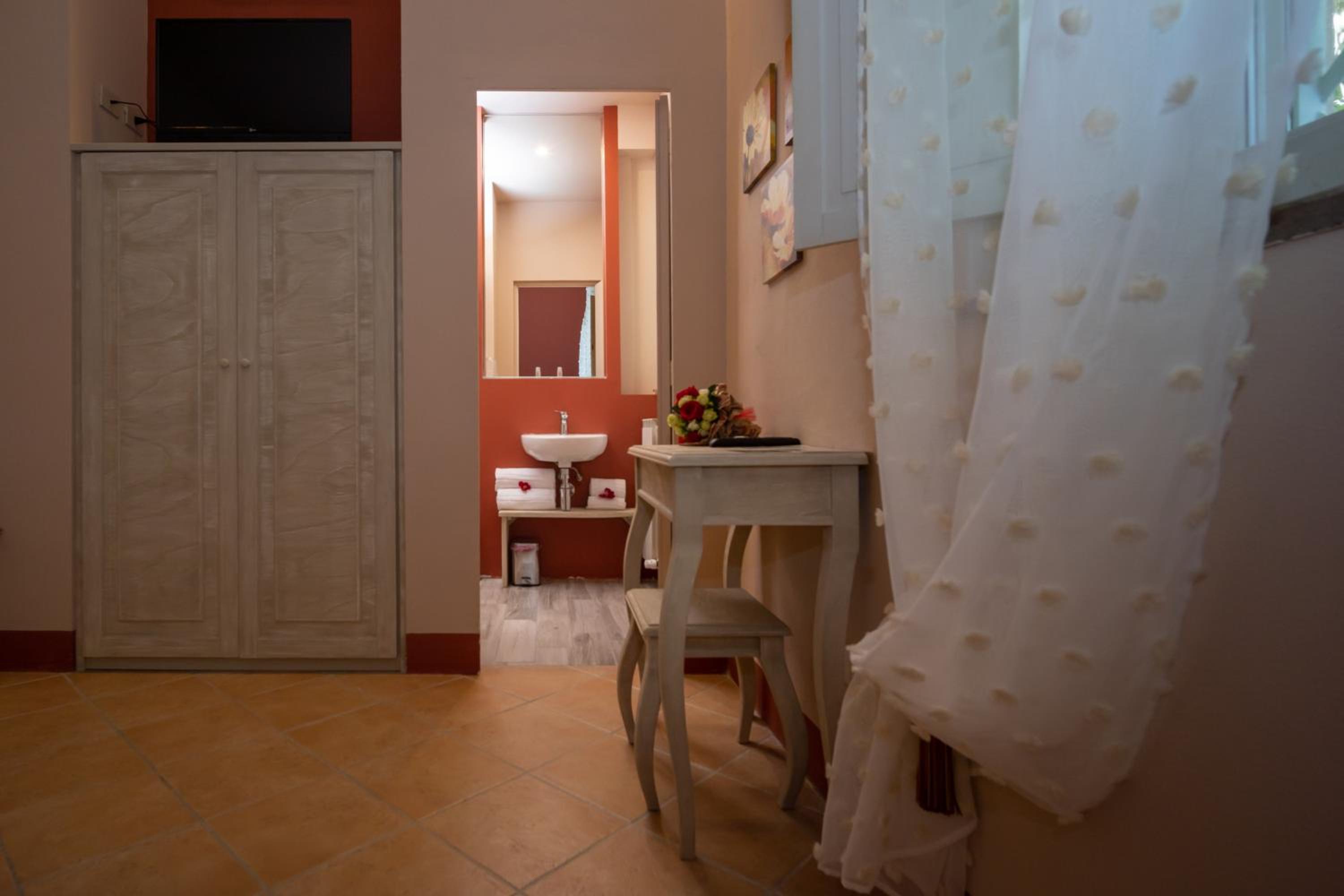 Double Room photo 3