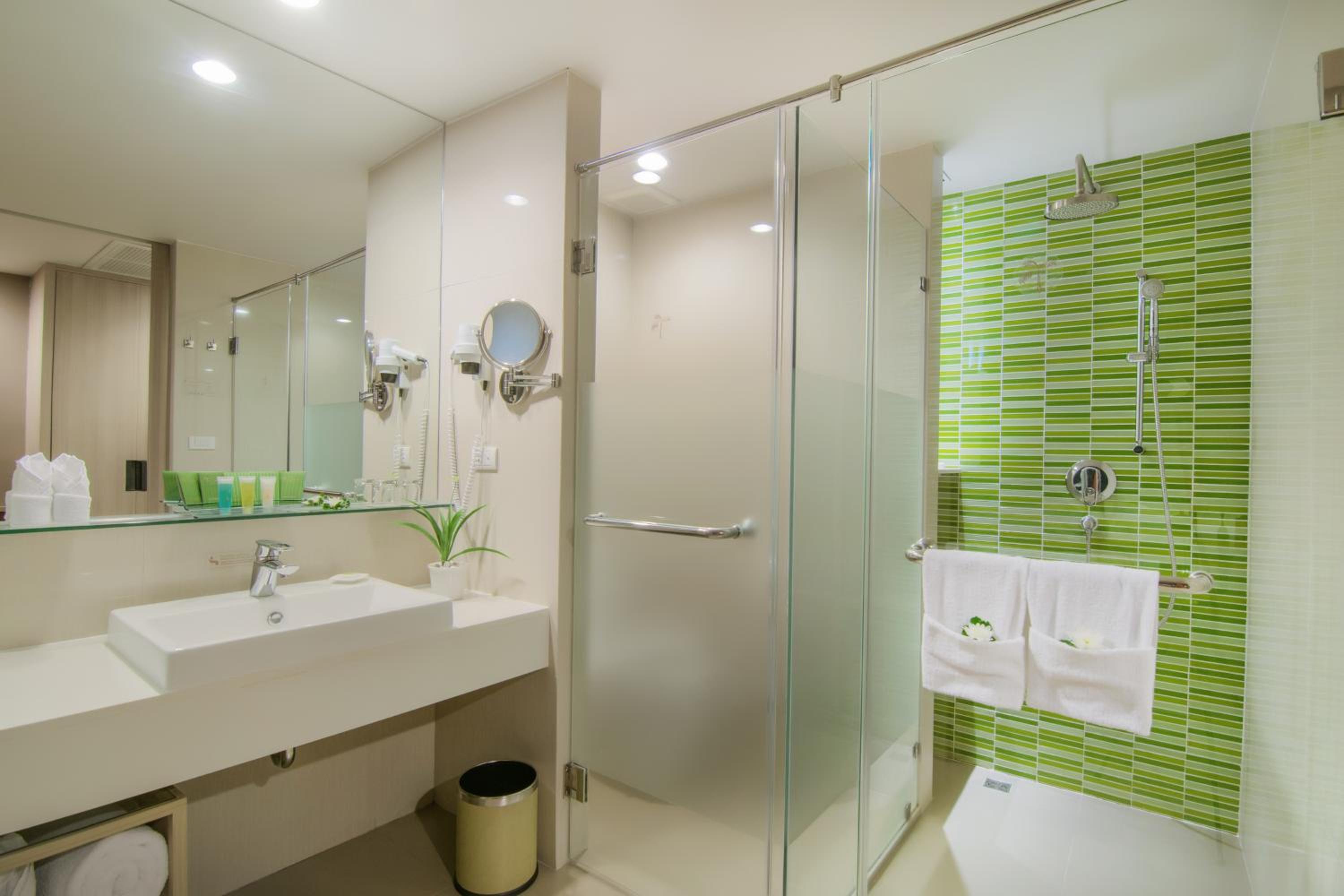 Experience modern luxury in our stylish bathroom retreat.