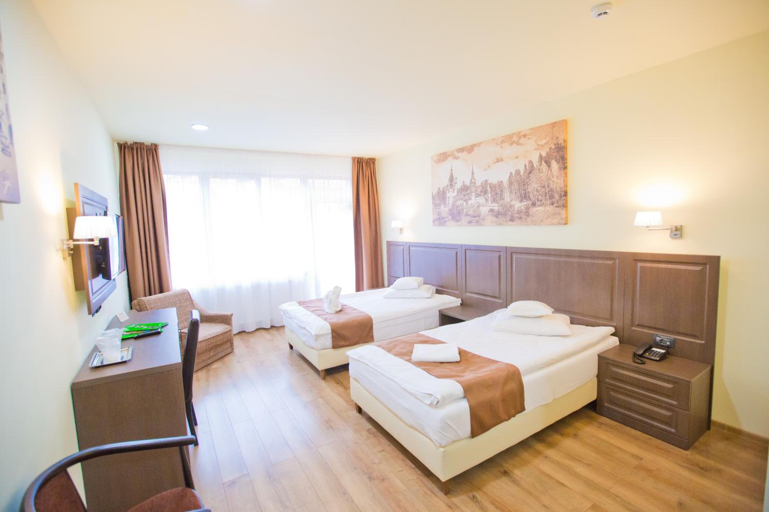 Superior Double or Twin Room - Photo 19
