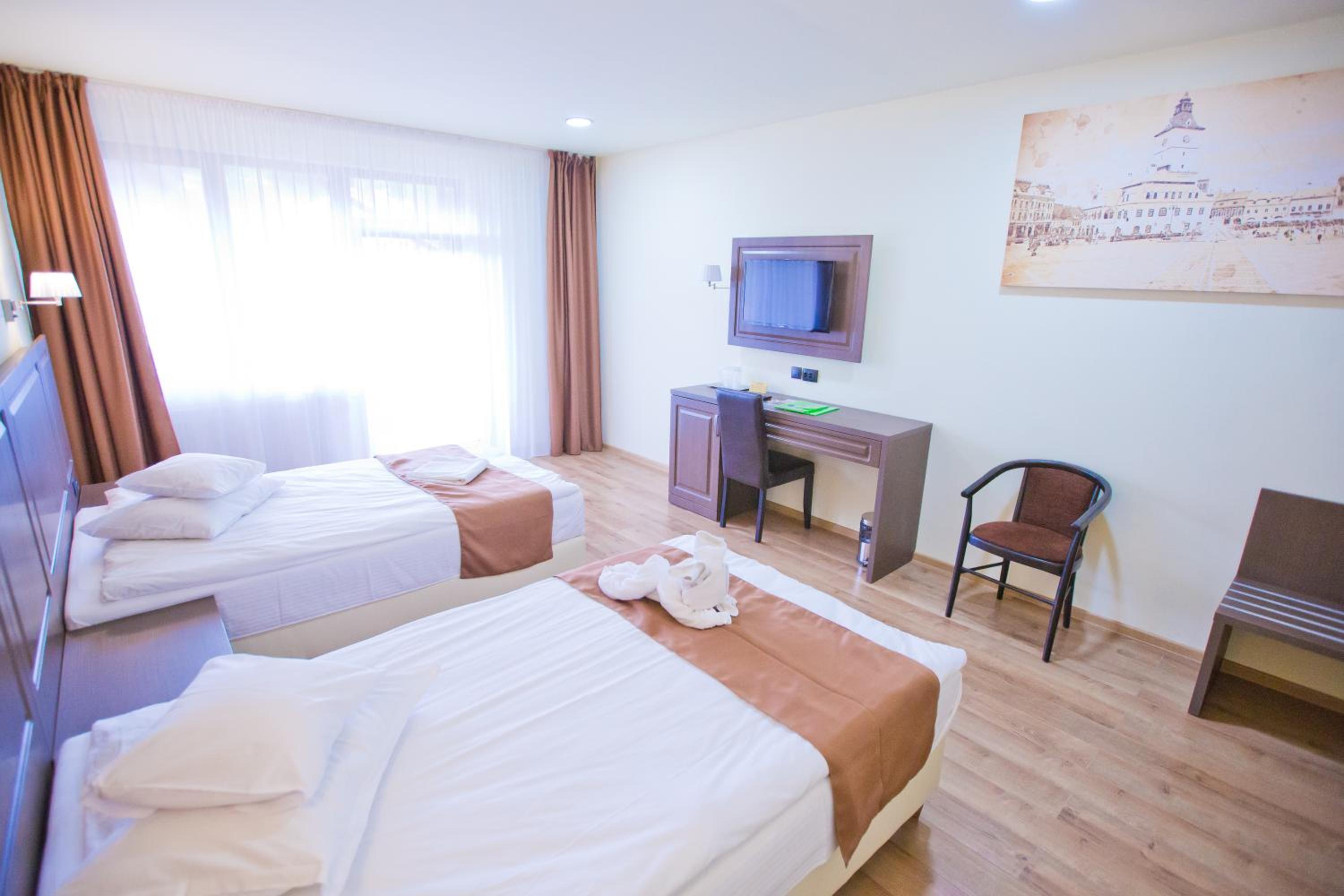 Superior Double or Twin Room - Photo 23