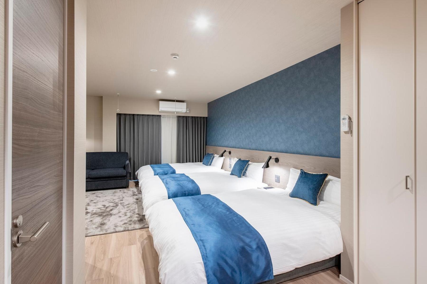 Deluxe Family Suite photo 2