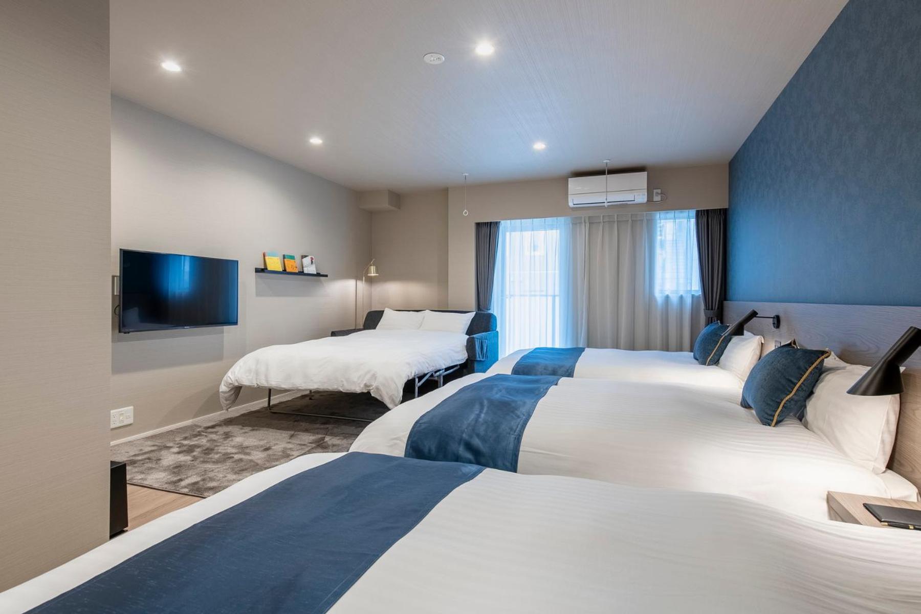 Deluxe Family Suite photo 1
