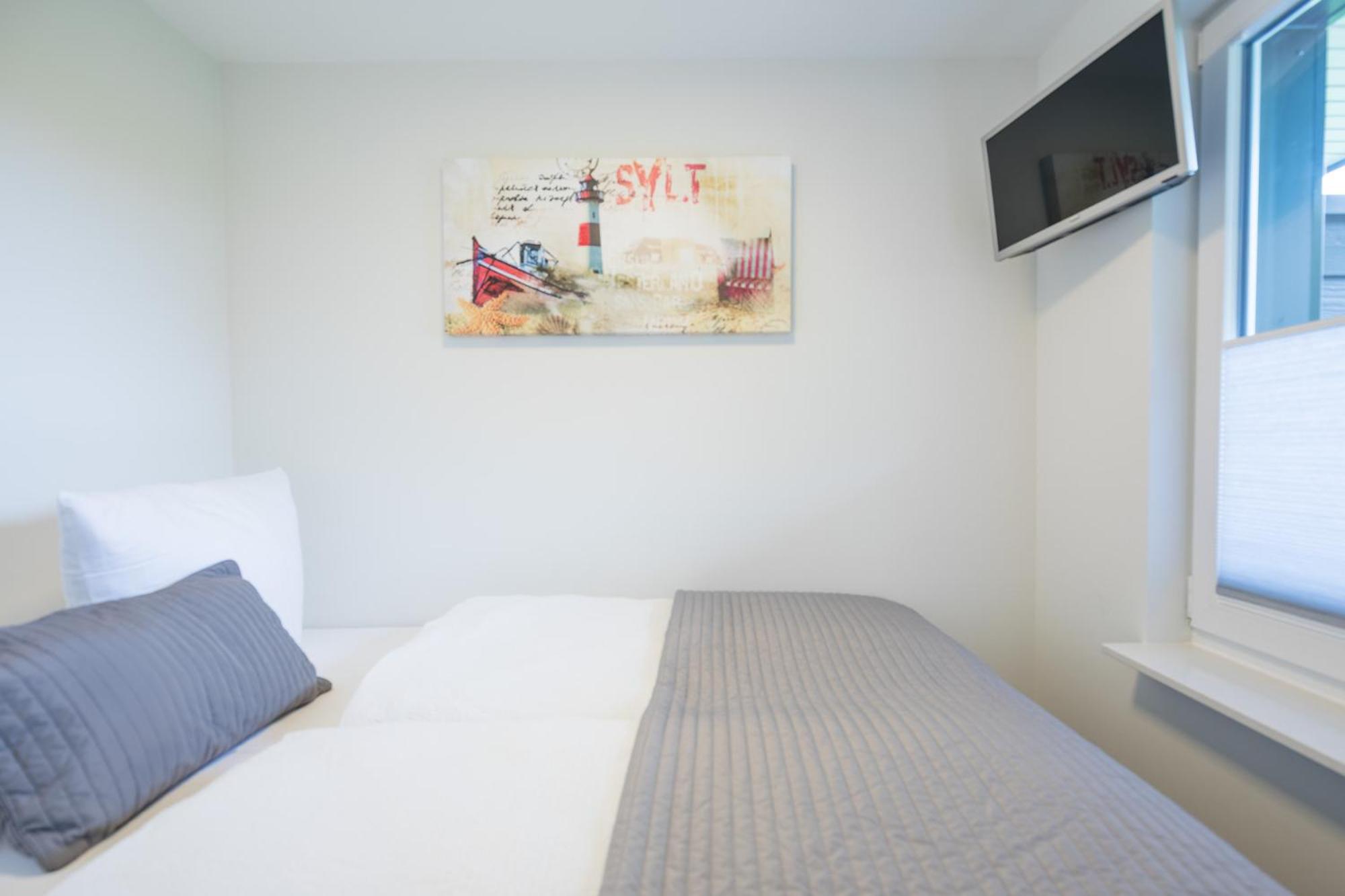Apartment with Terrace photo 3