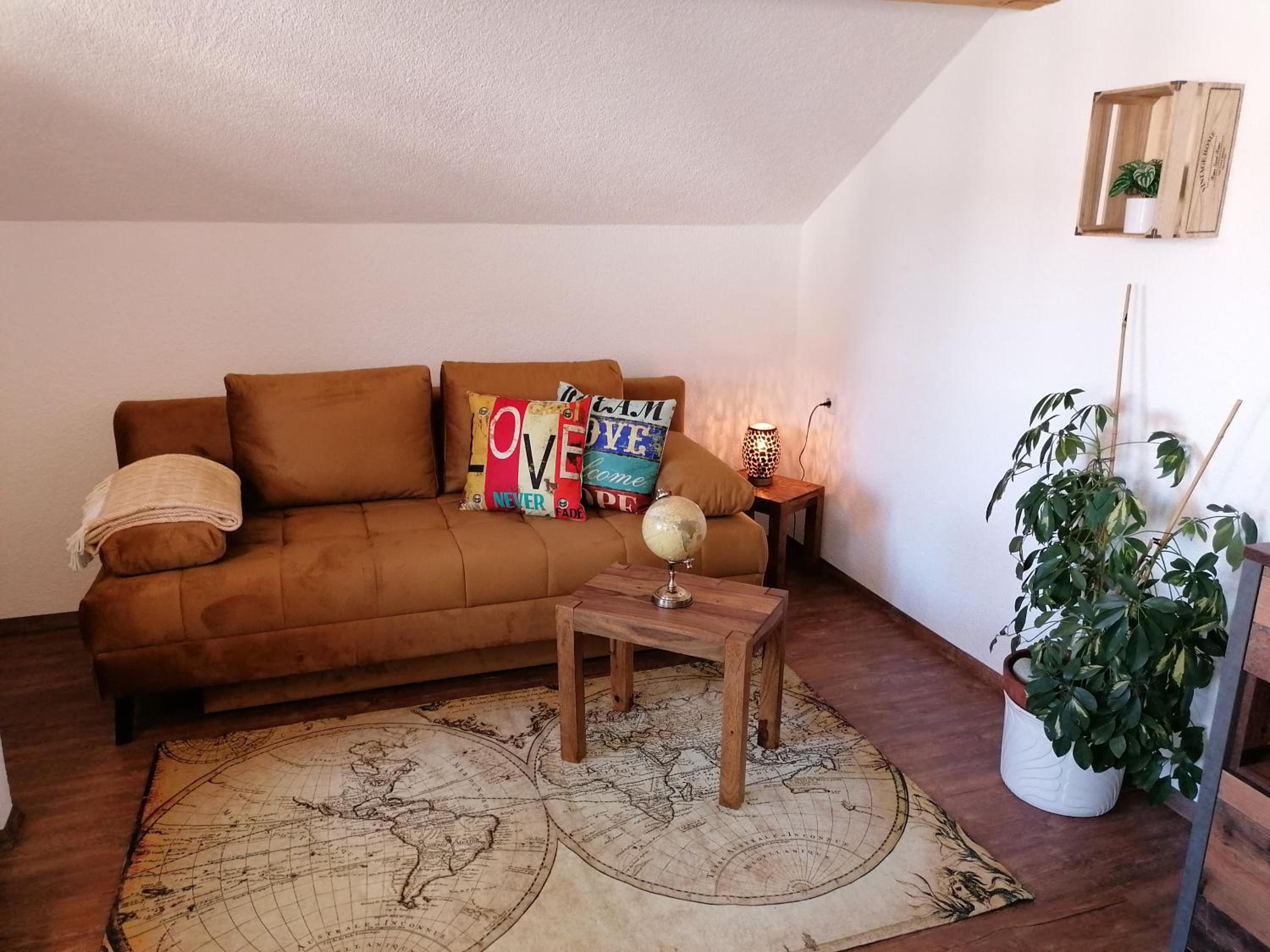 Apartment with Mountain View photo 3