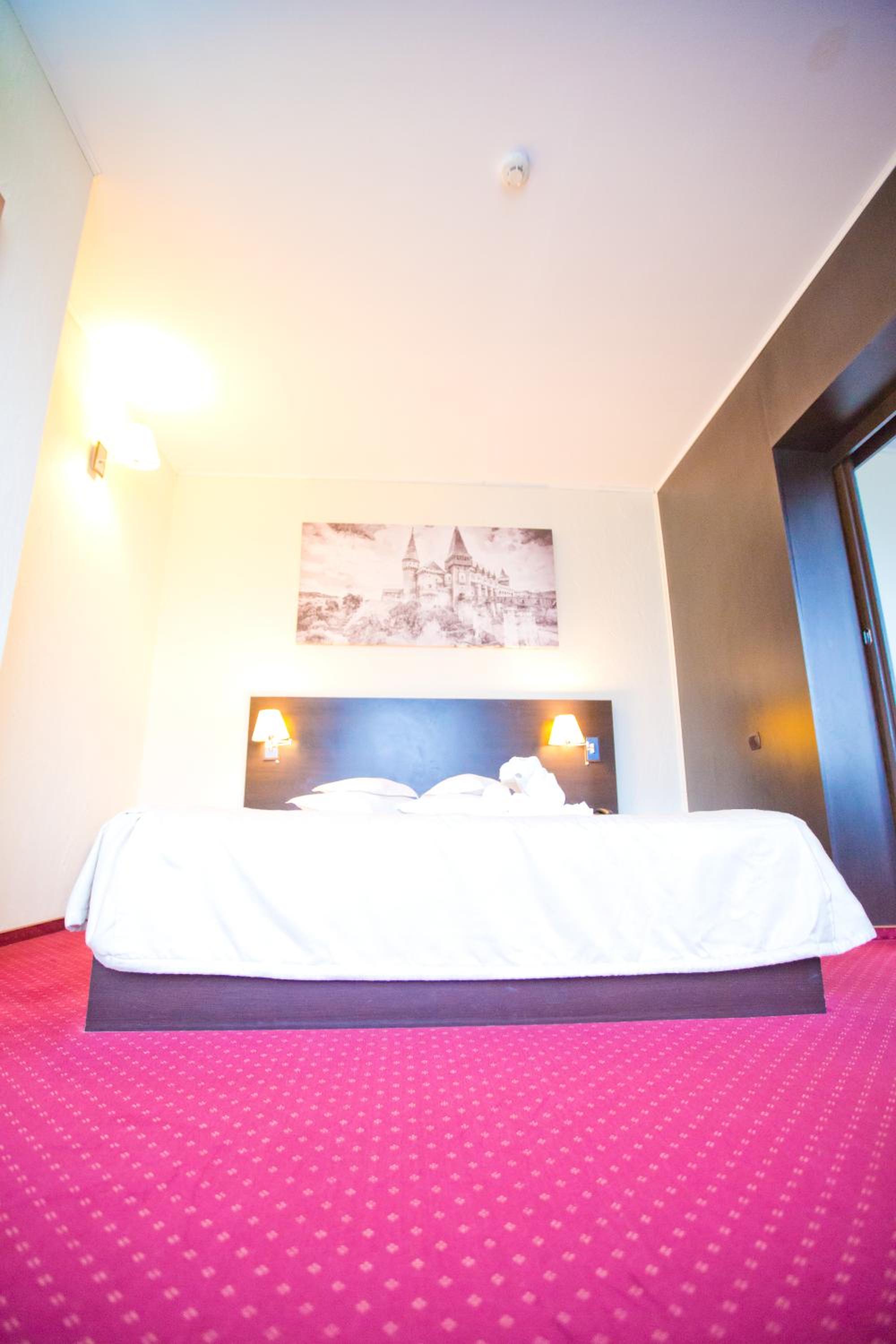 Apartment - Photo 3