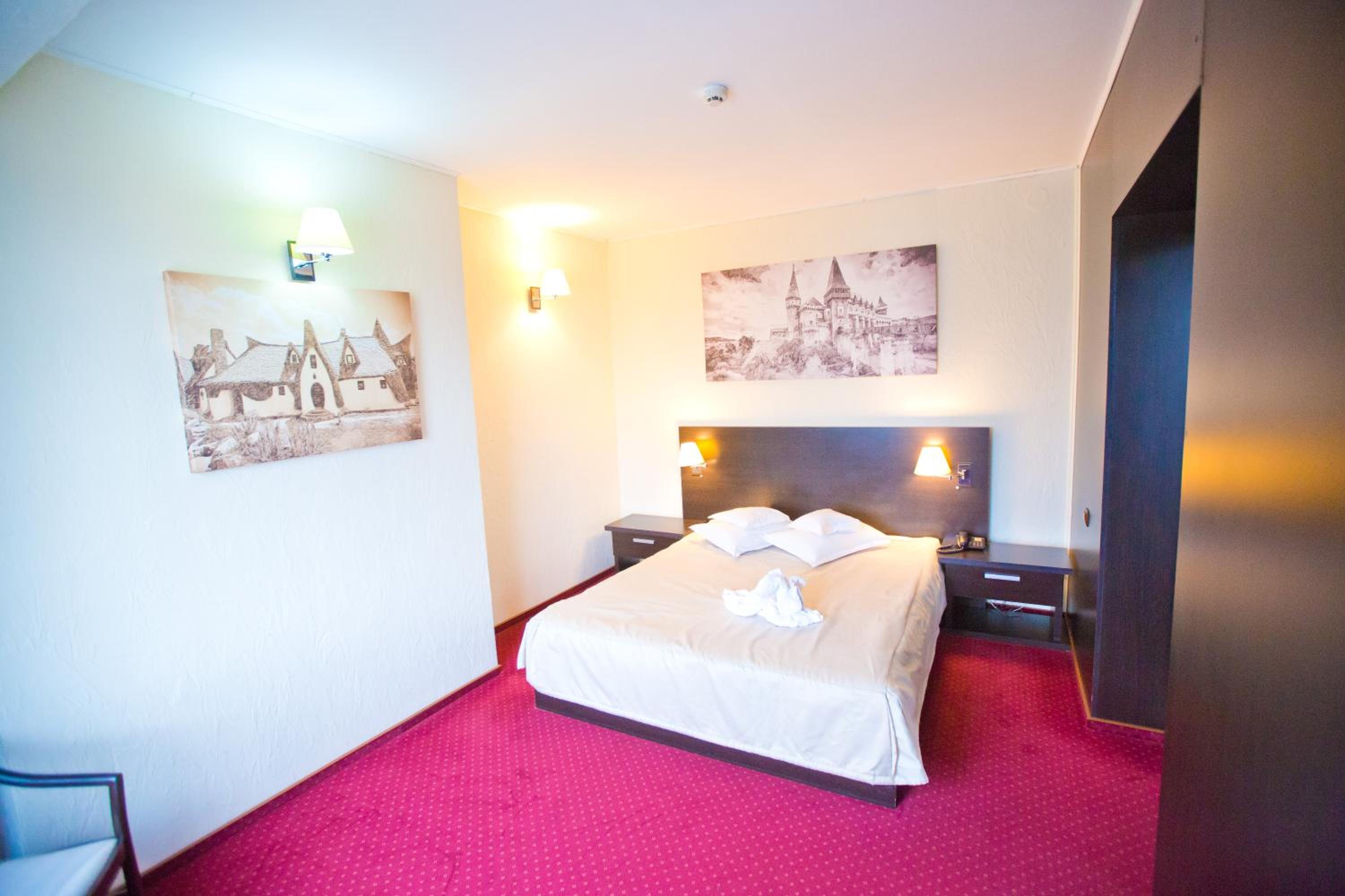 Apartment - Photo 9