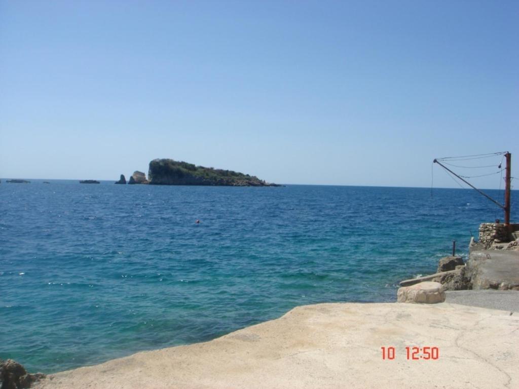 Studio with Balcony and Sea View - Photo 27