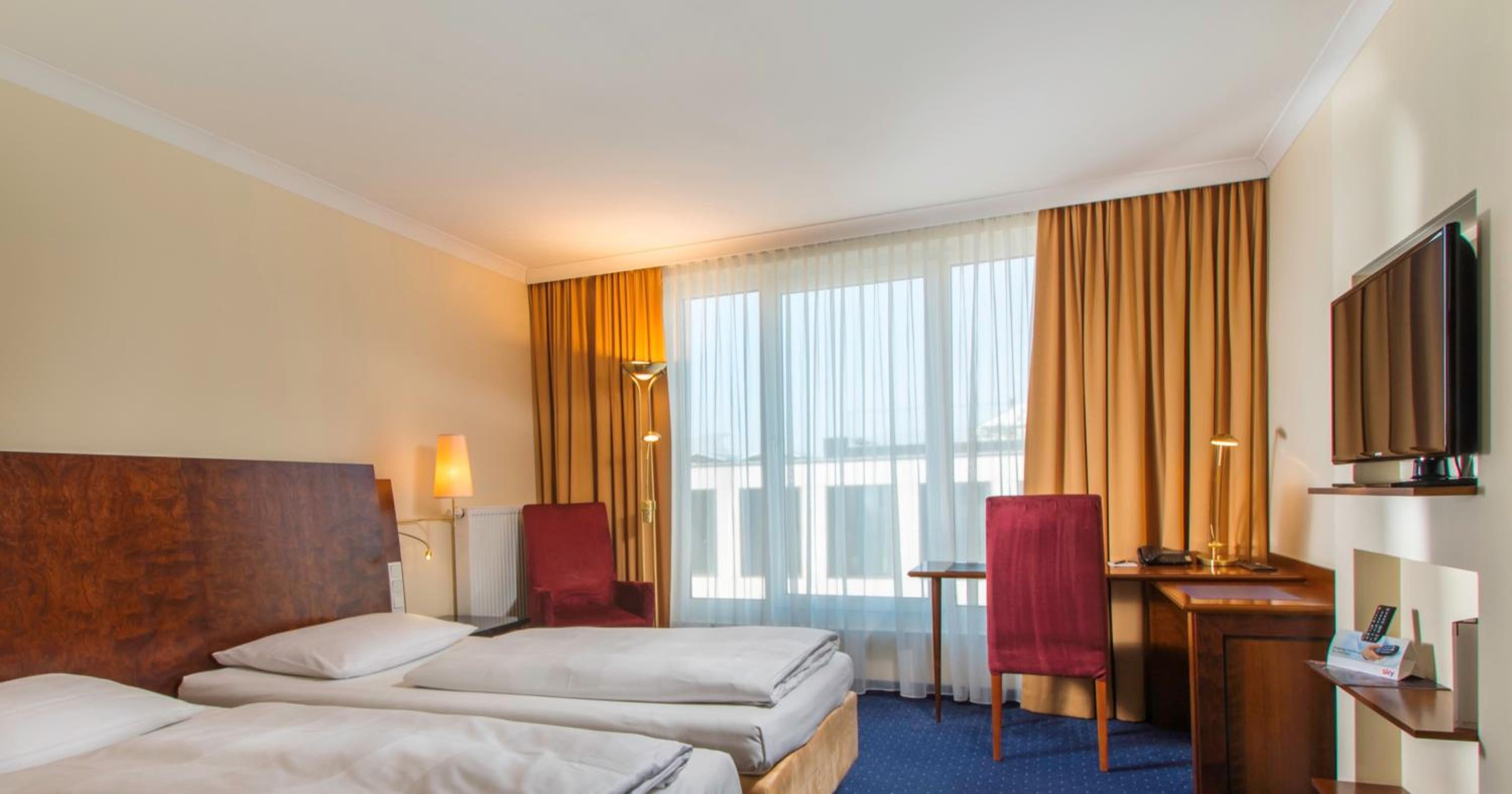 Double Room - Photo 4