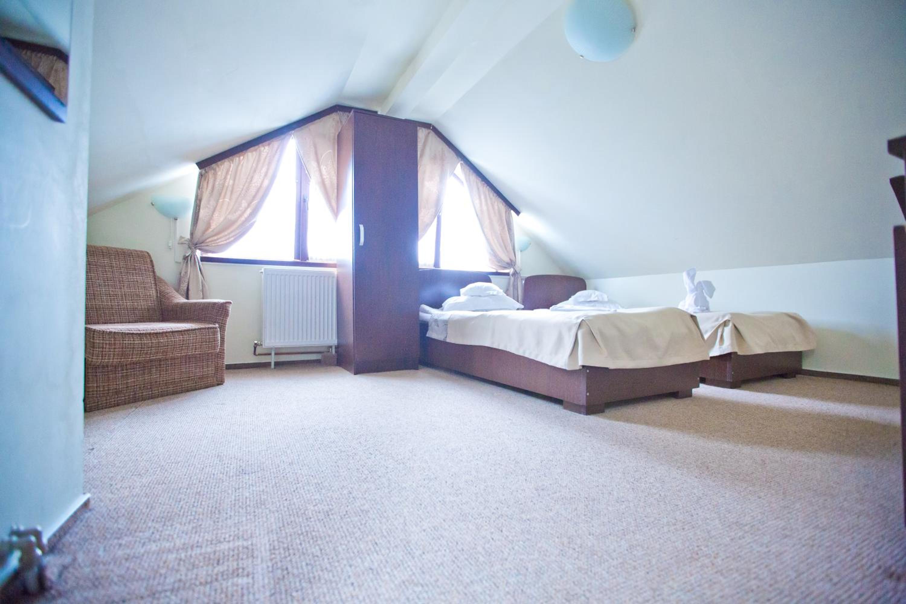 Economy Double or Twin Room - Photo 4