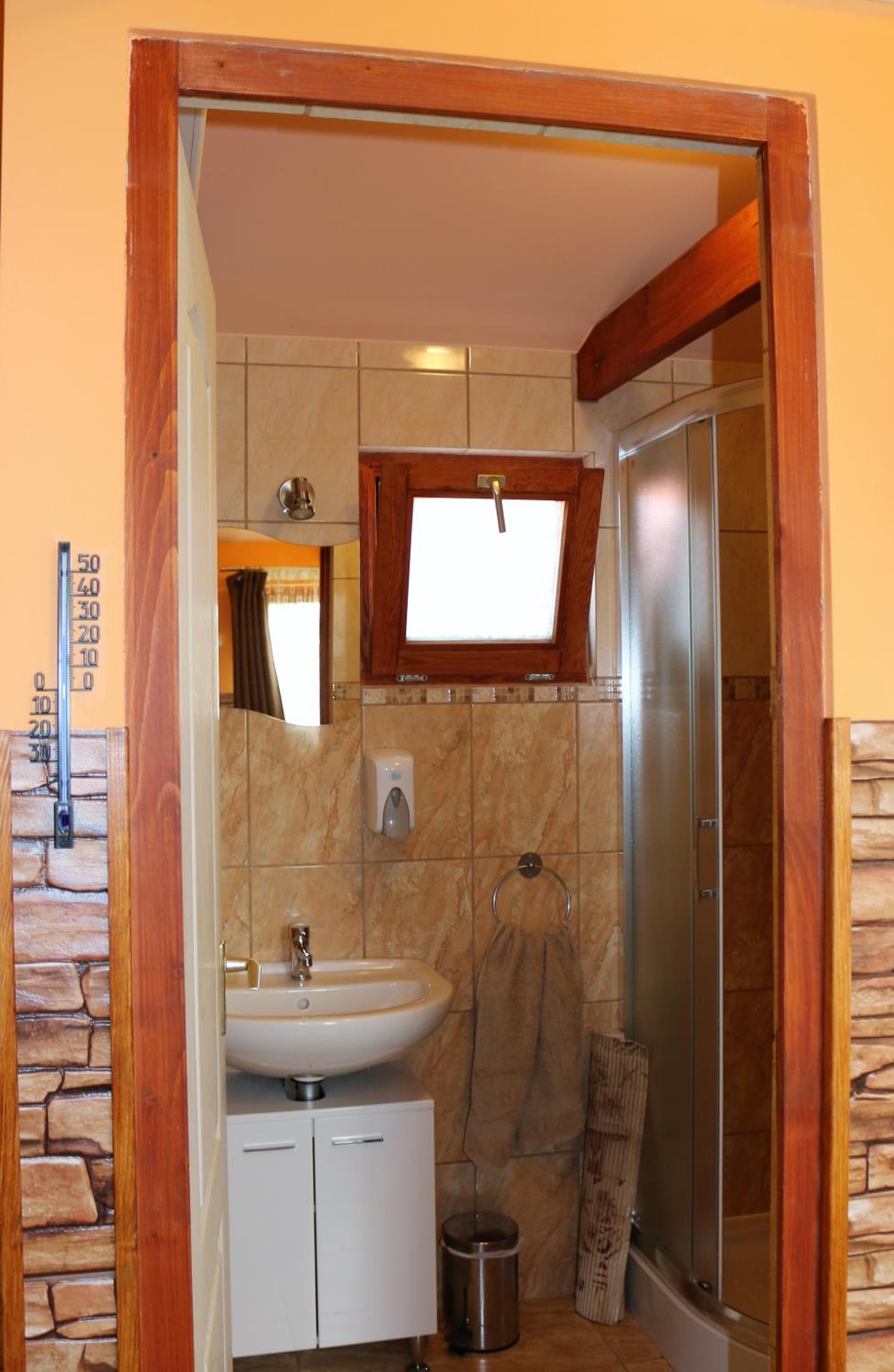 One-Bedroom Chalet - Photo 6