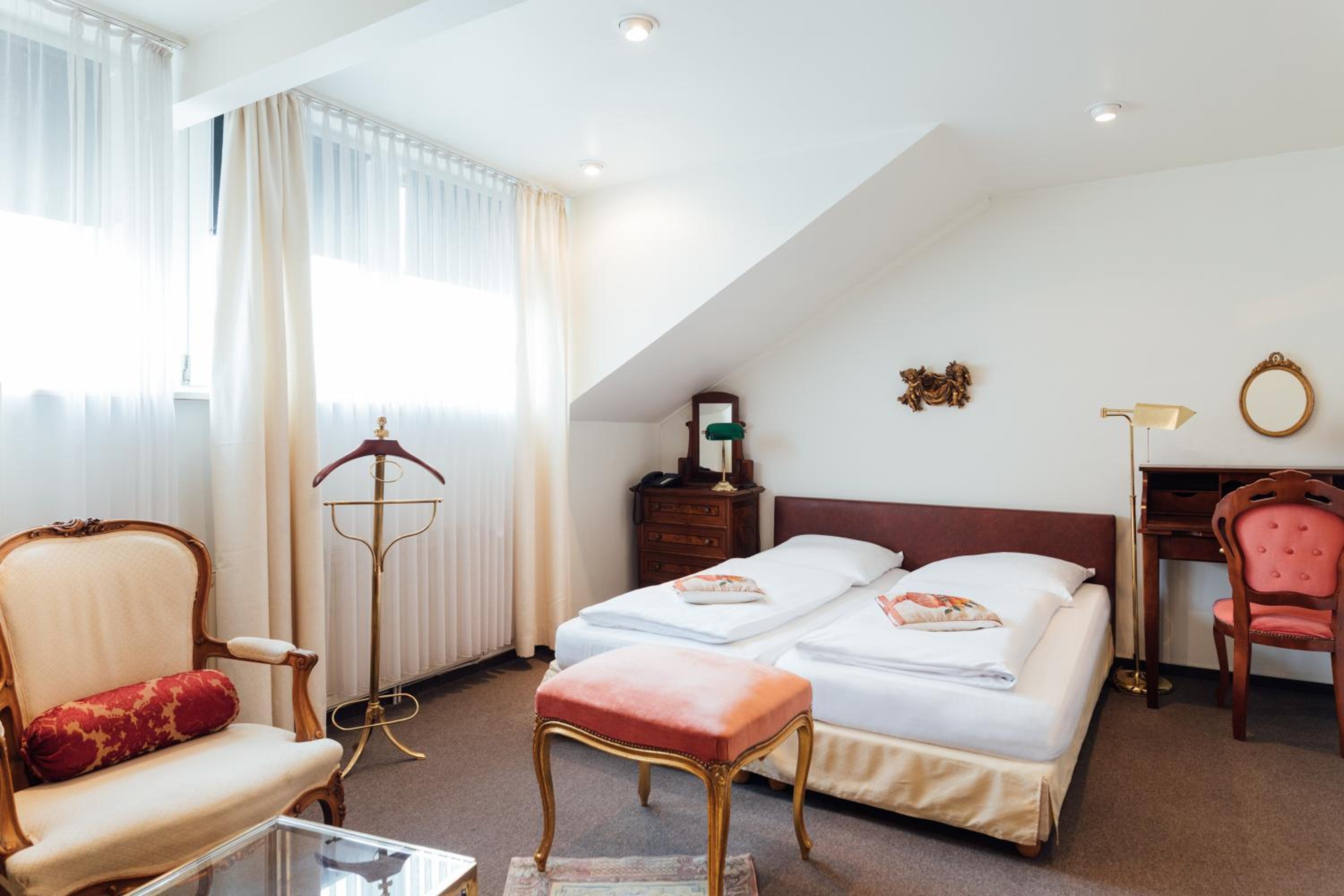 Double Room - Photo 4