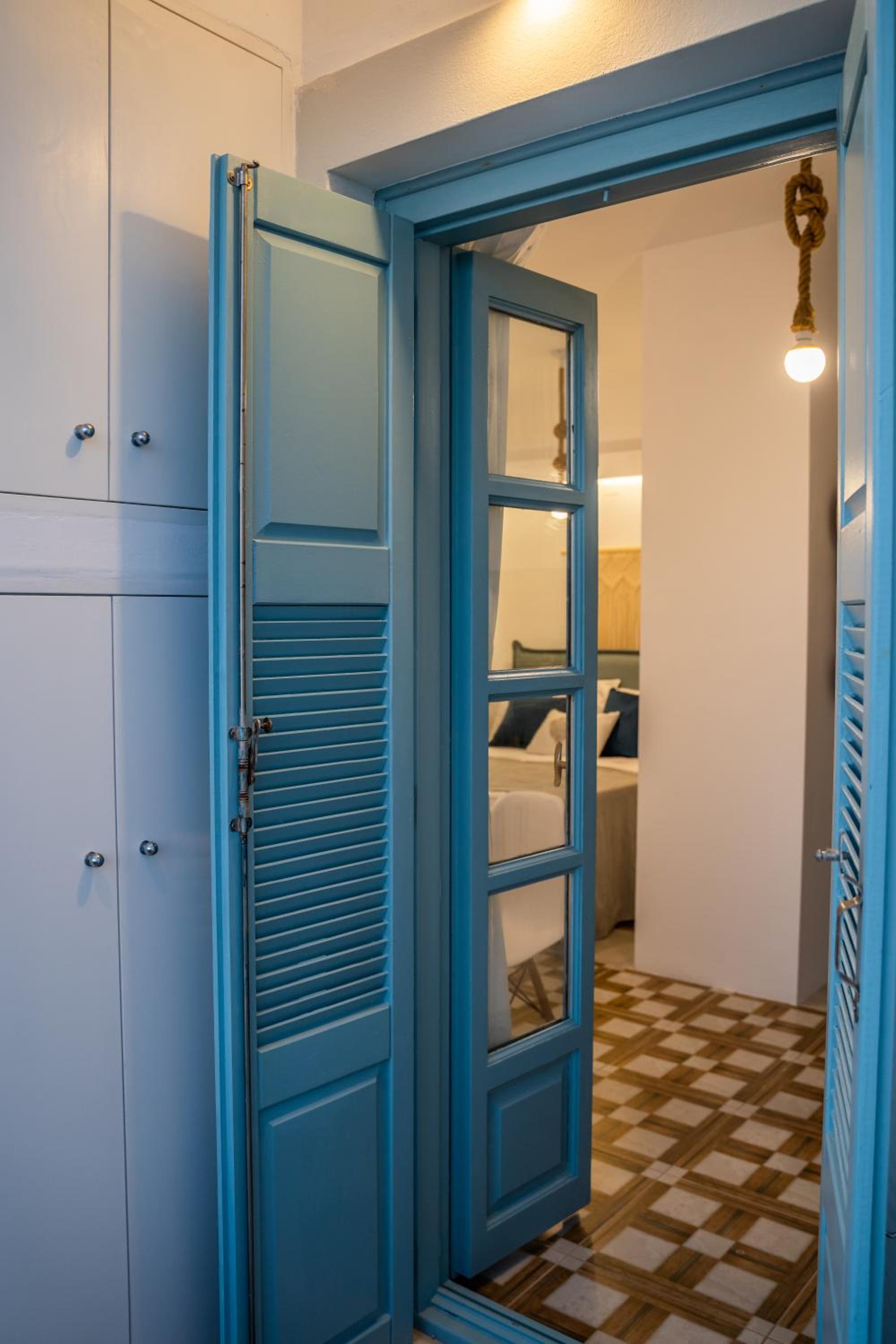 One-Bedroom House - Photo 56