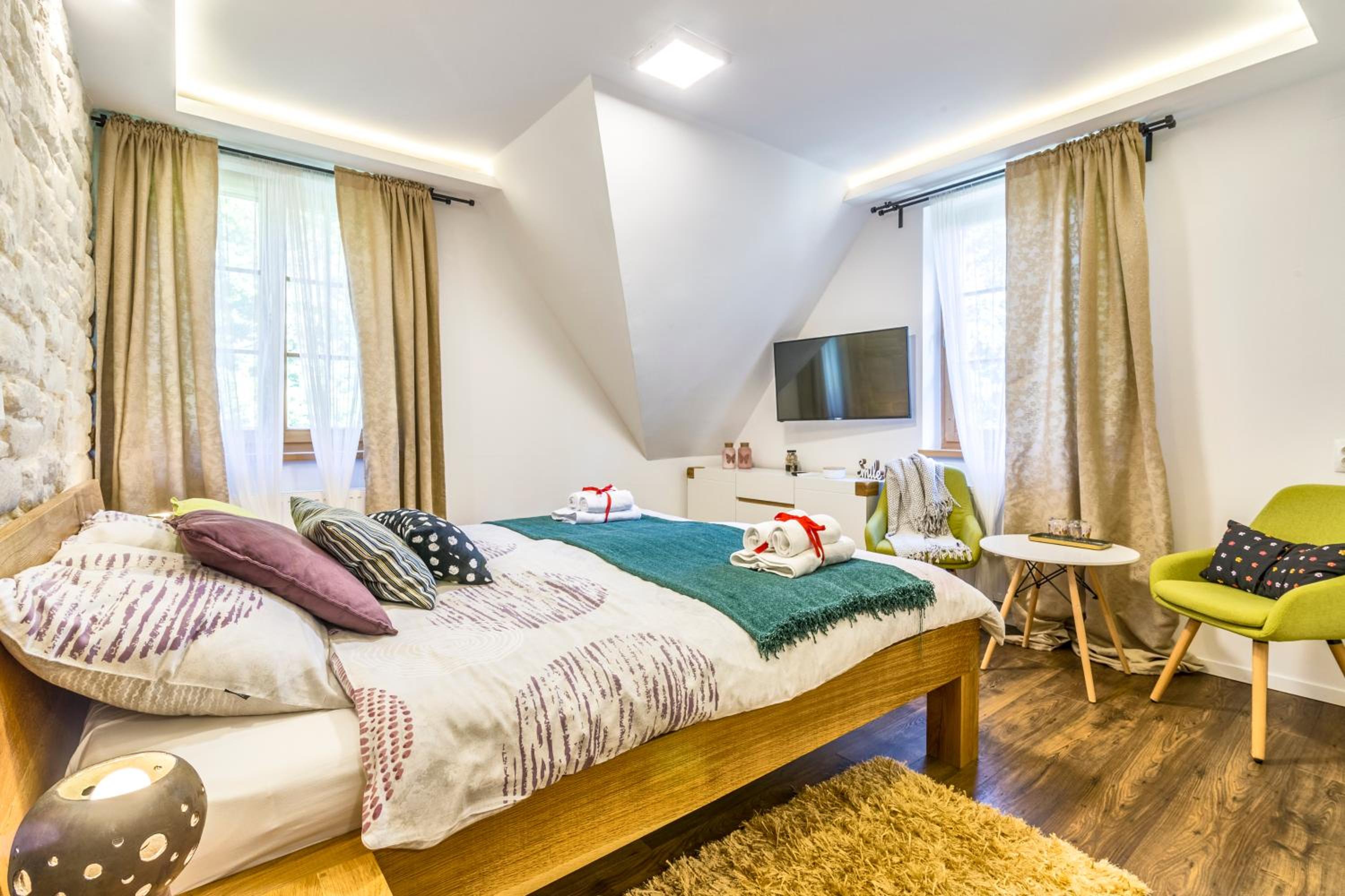 Superior Double Room with Plitvica Creek View - Photo 5