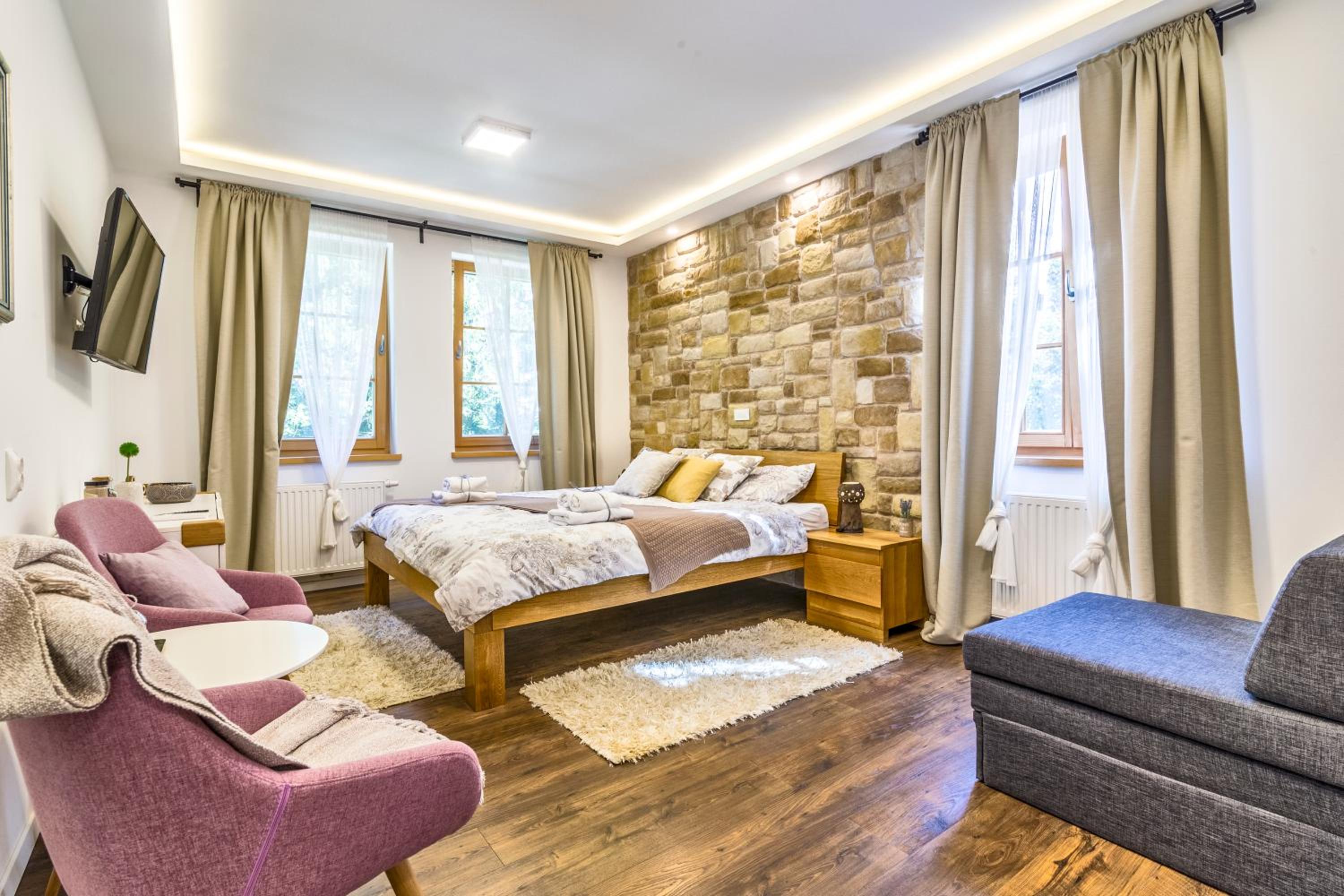 Deluxe Double Room with Forest View - Photo 1