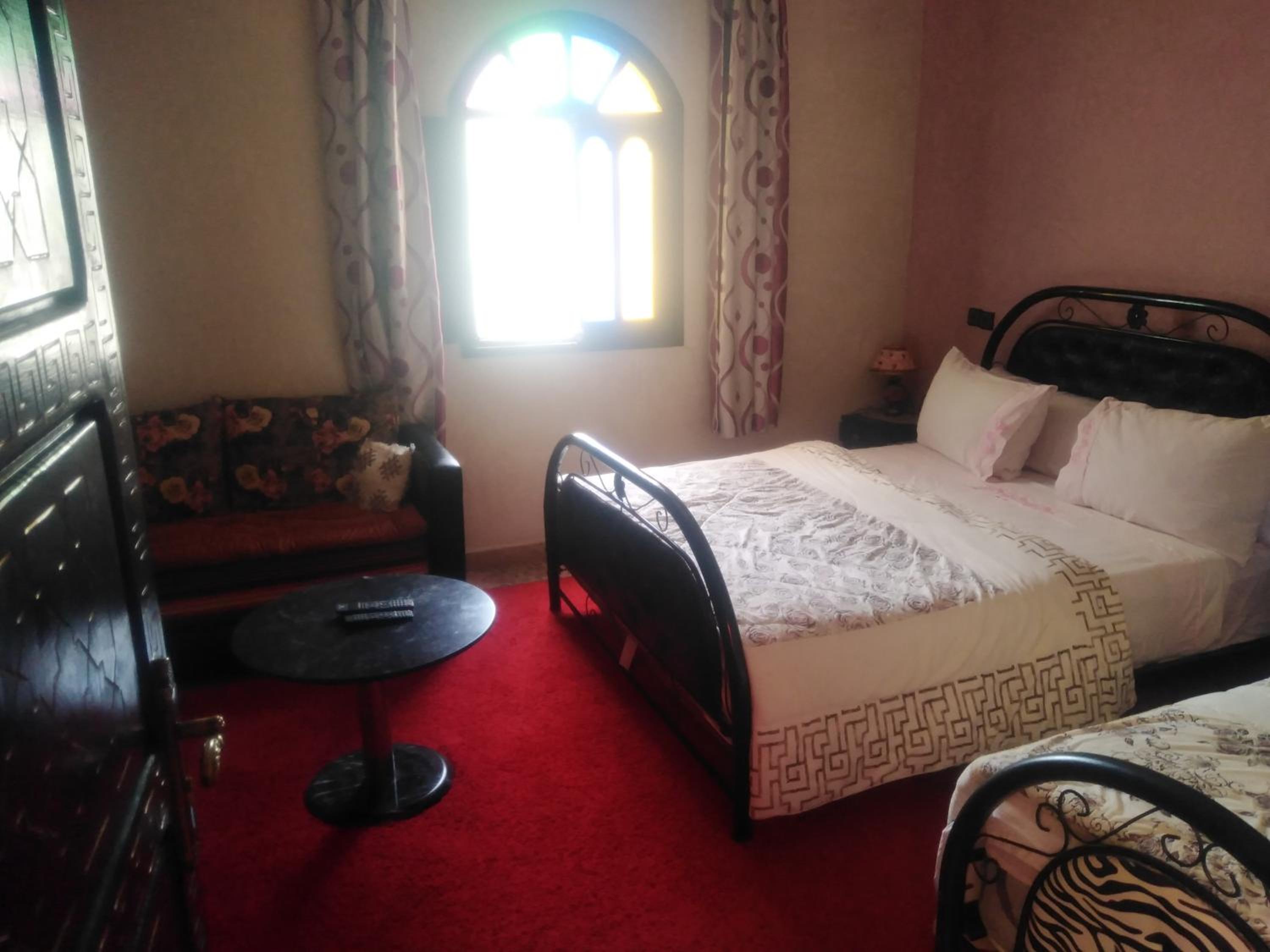 Double Room with Private Bathroom photo 2