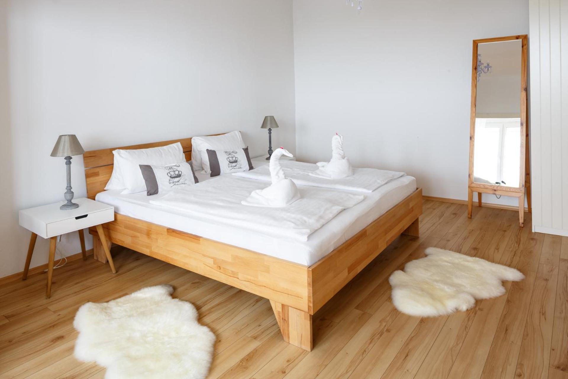 Deluxe Suite - Photo 10
