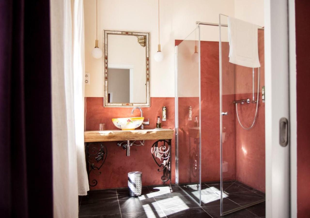 Deluxe Double Room - Photo 2