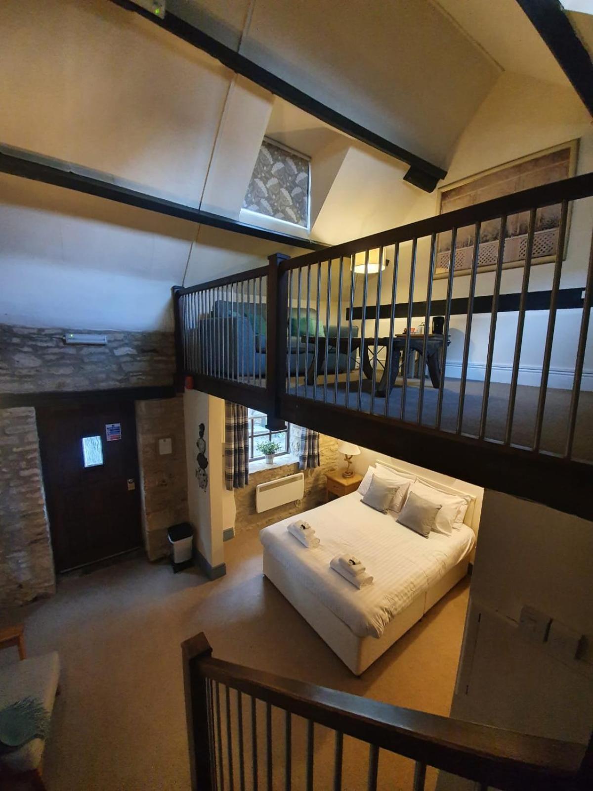 Double Room with Private Bathroom photo 2