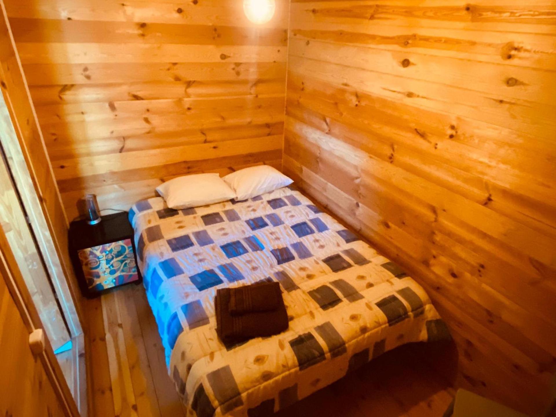 Two-Bedroom House - Photo 32