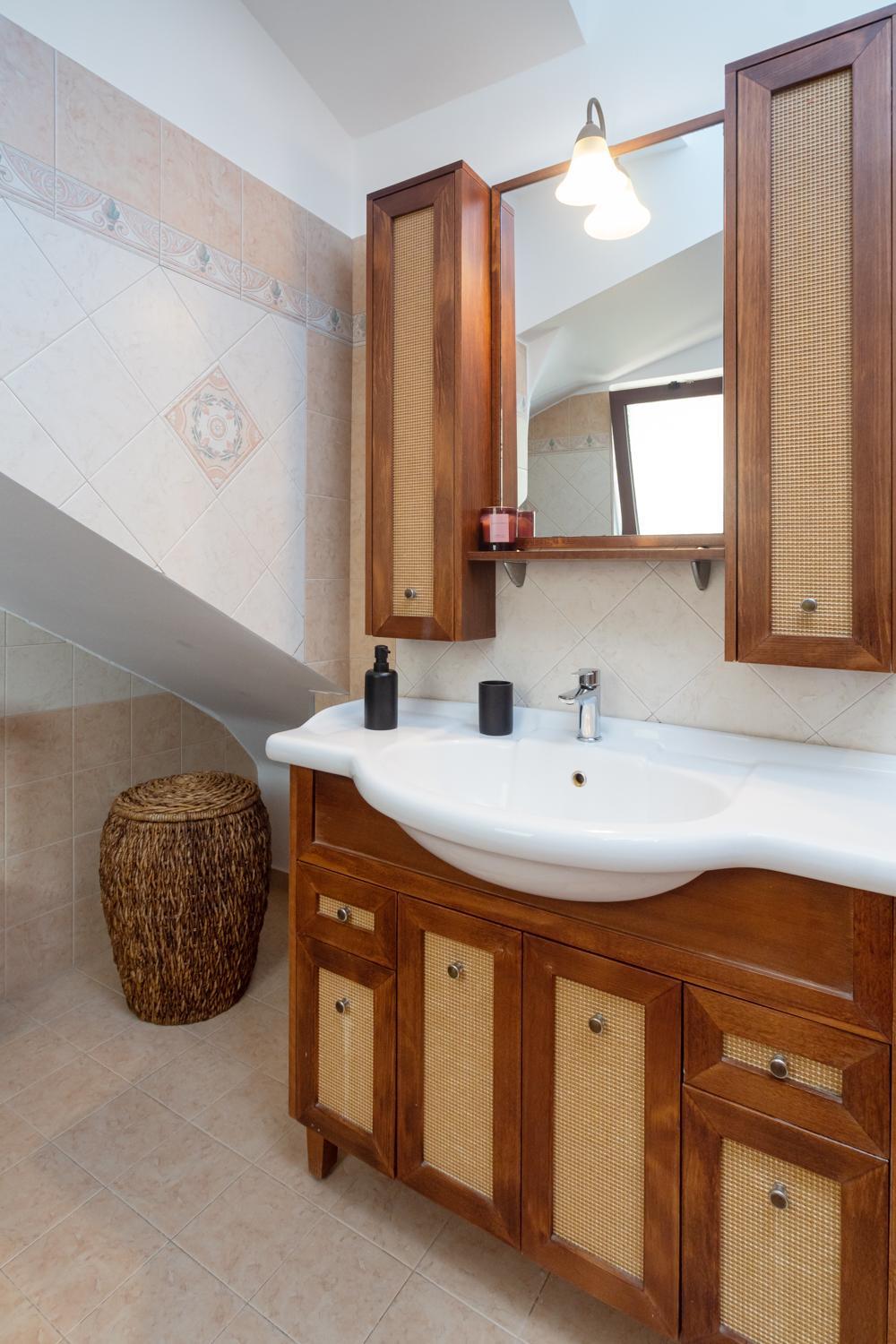 Three-Bedroom House - Photo 43