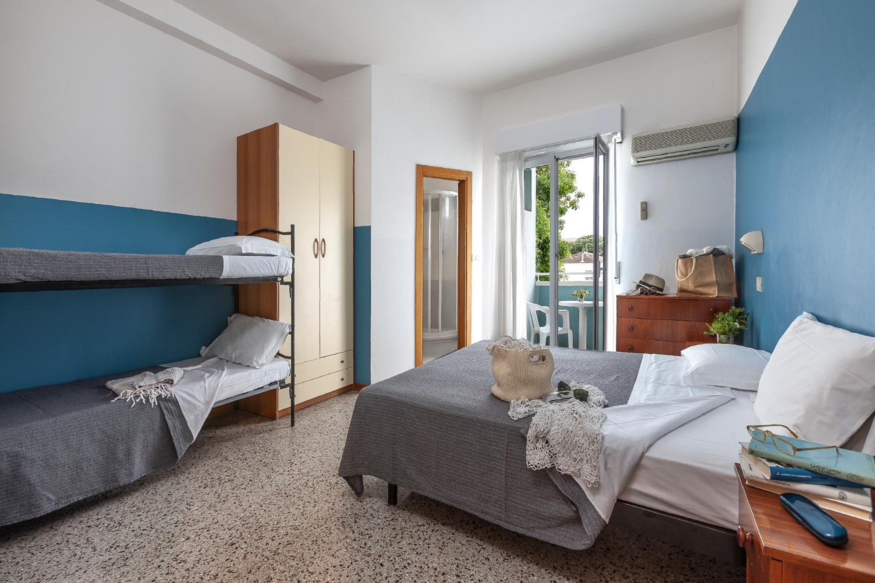Comfort Quadruple Room