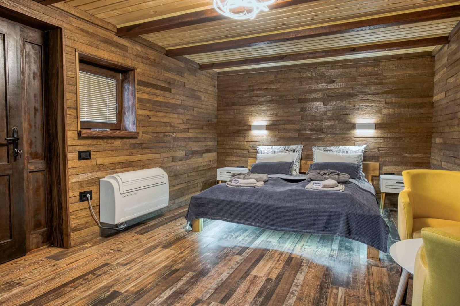 Double Room with Spa Bath