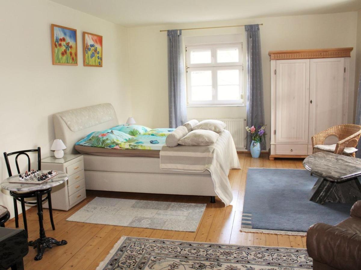 Three-Bedroom Apartment photo 1