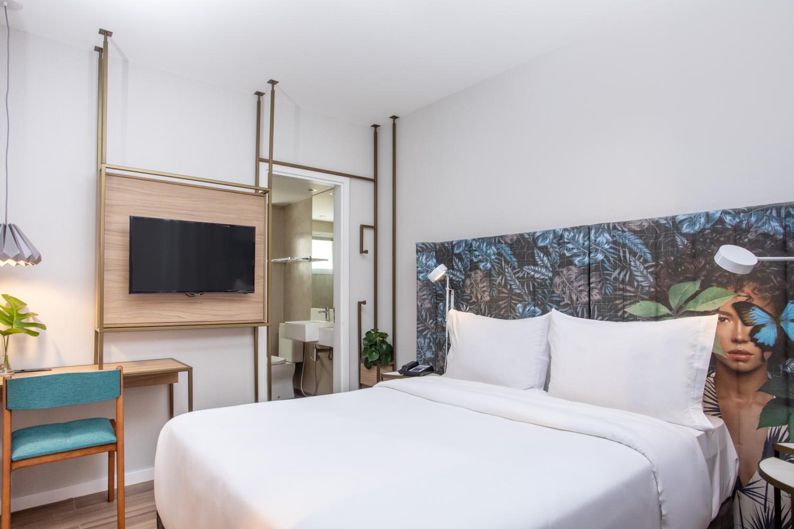 Executivo Casal Vista Parcial do Mar