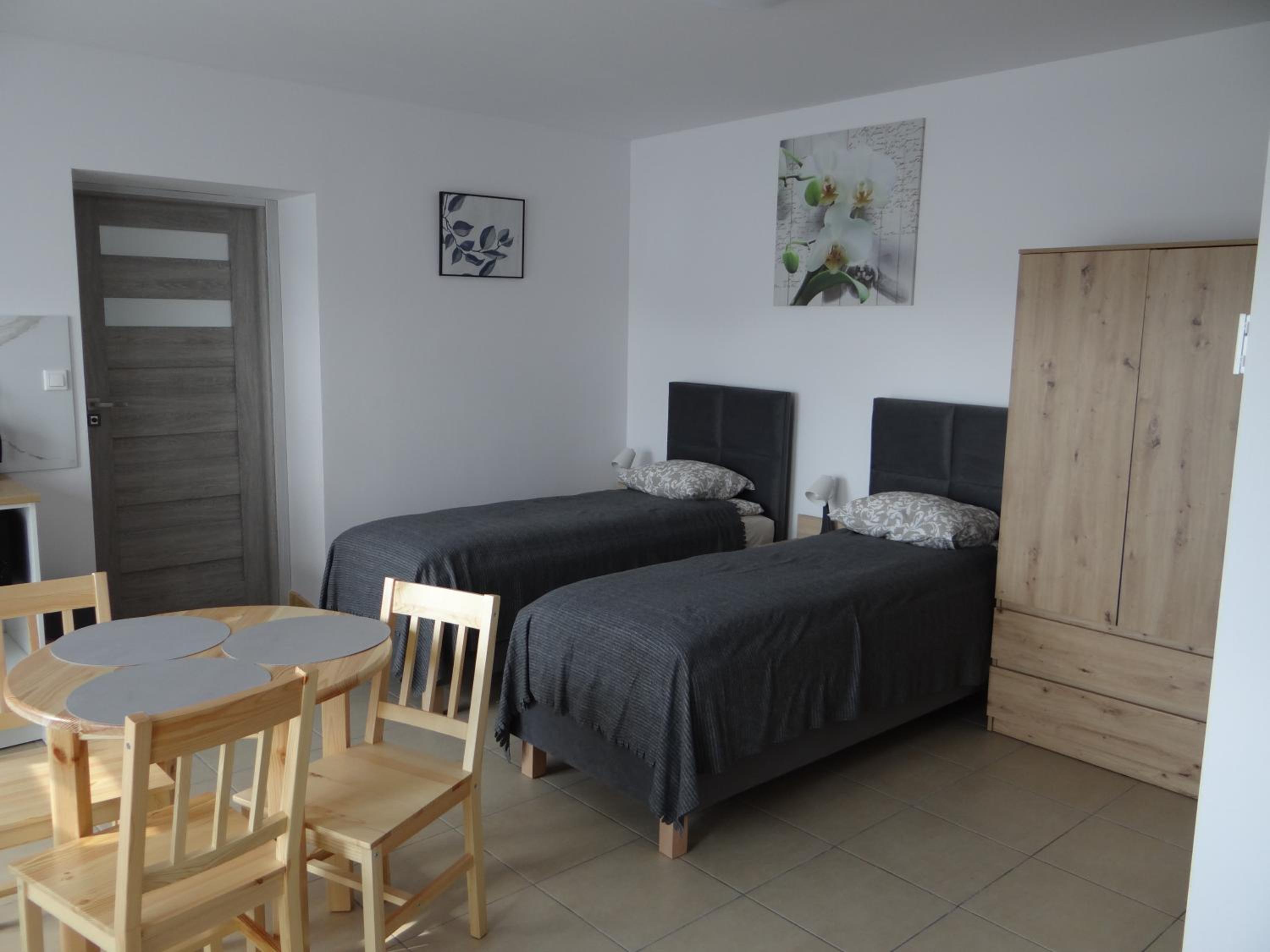 Triple Room with Private Bathroom photo 3
