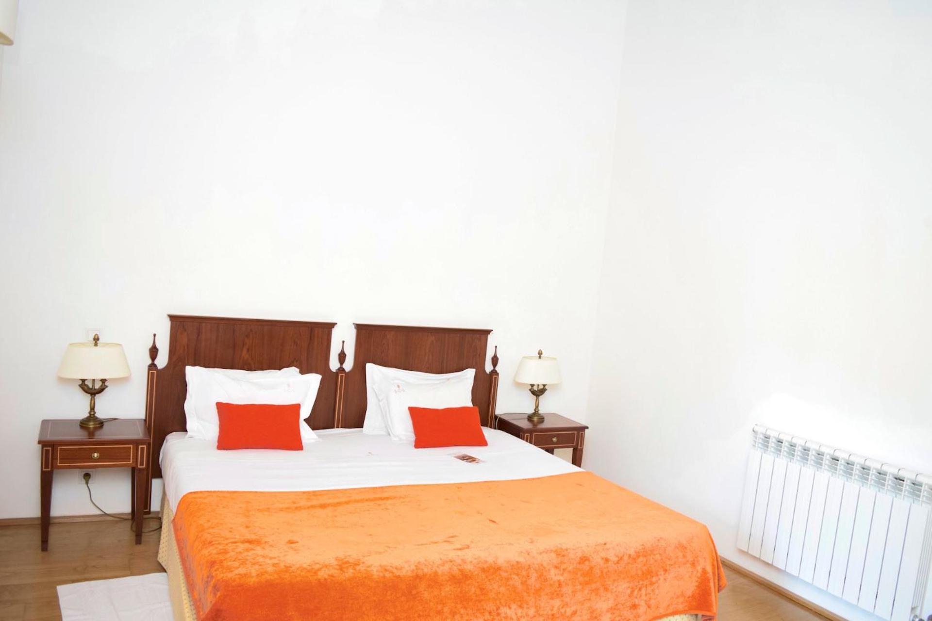 Double Room with Private Bathroom photo 2