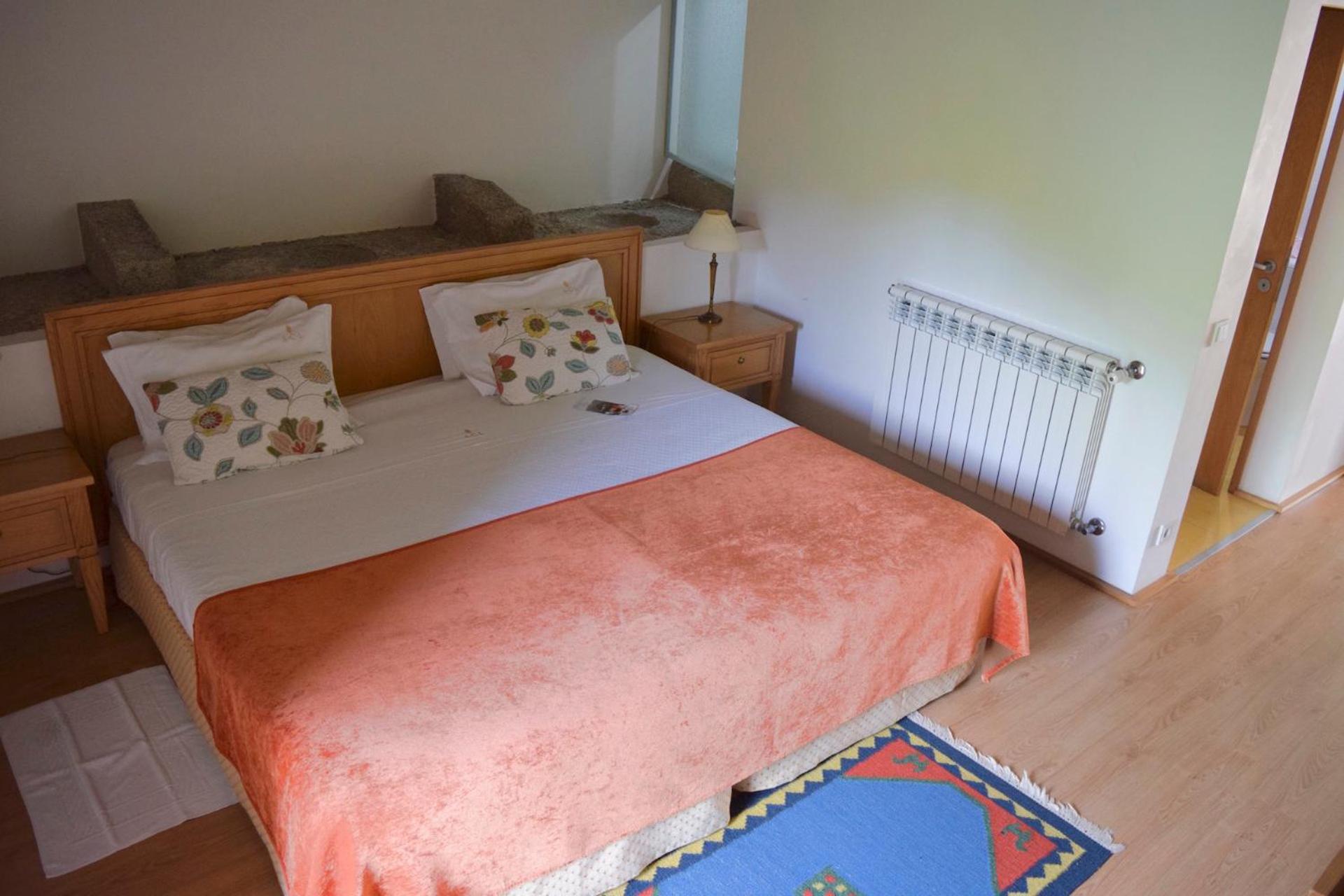 Double Room with Private Bathroom photo 3