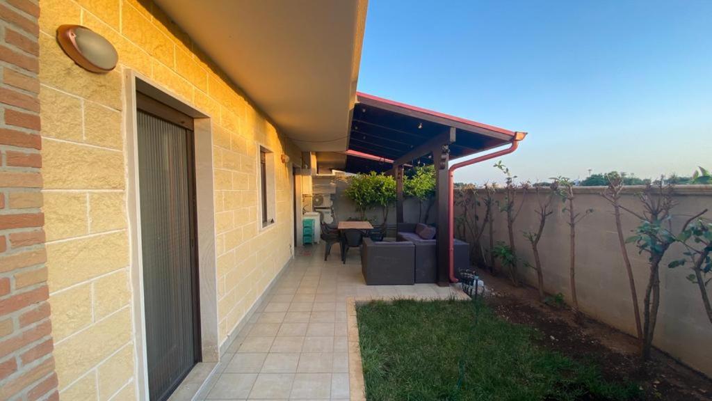 Two-Bedroom House - Photo 13
