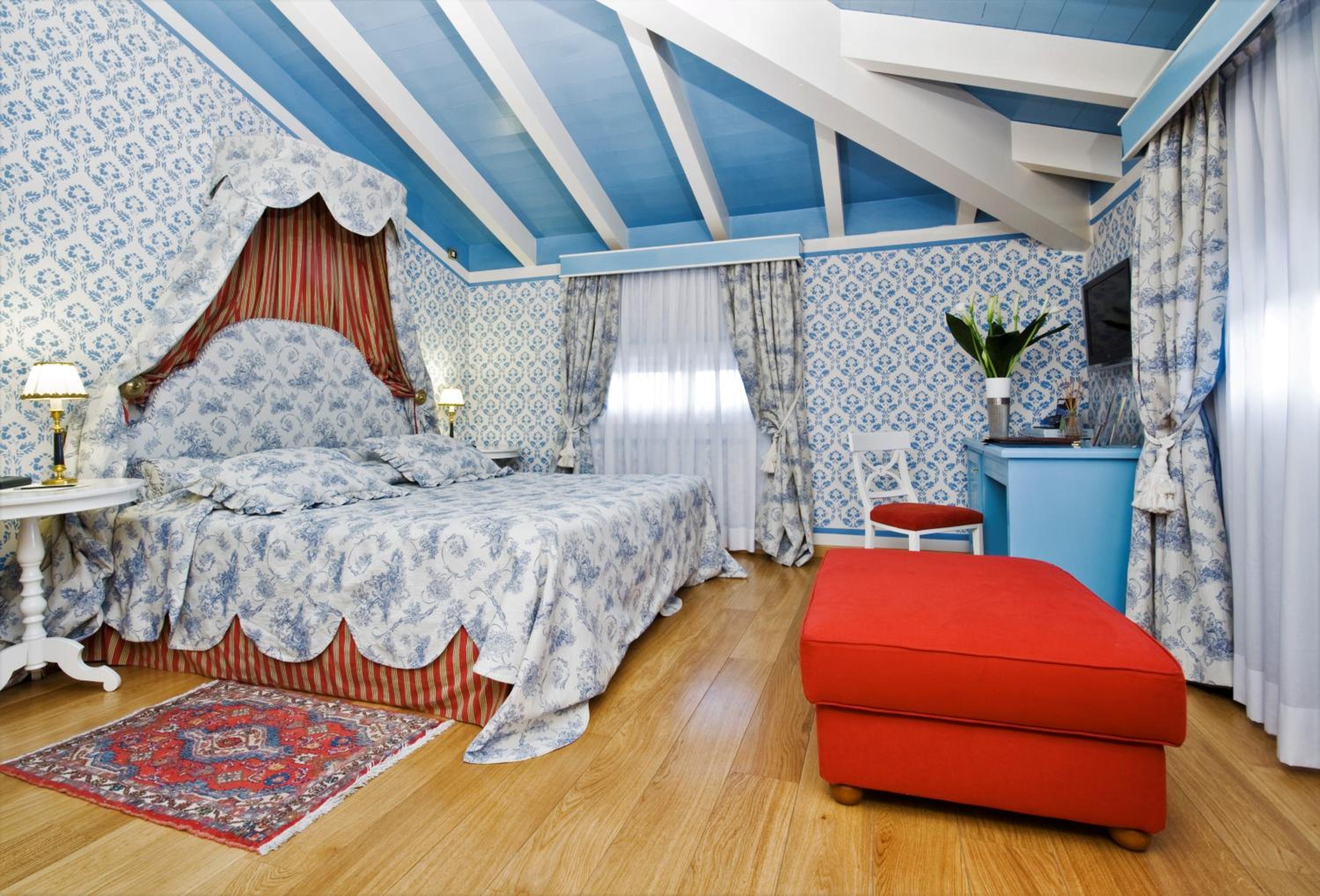 Superior Double Room - Photo 1
