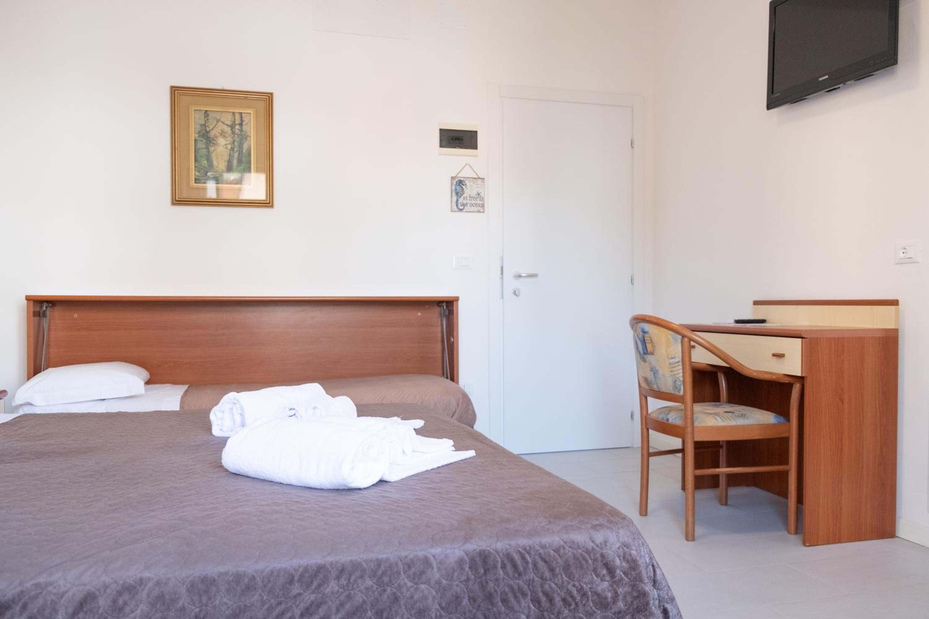 Triple Room with Balcony