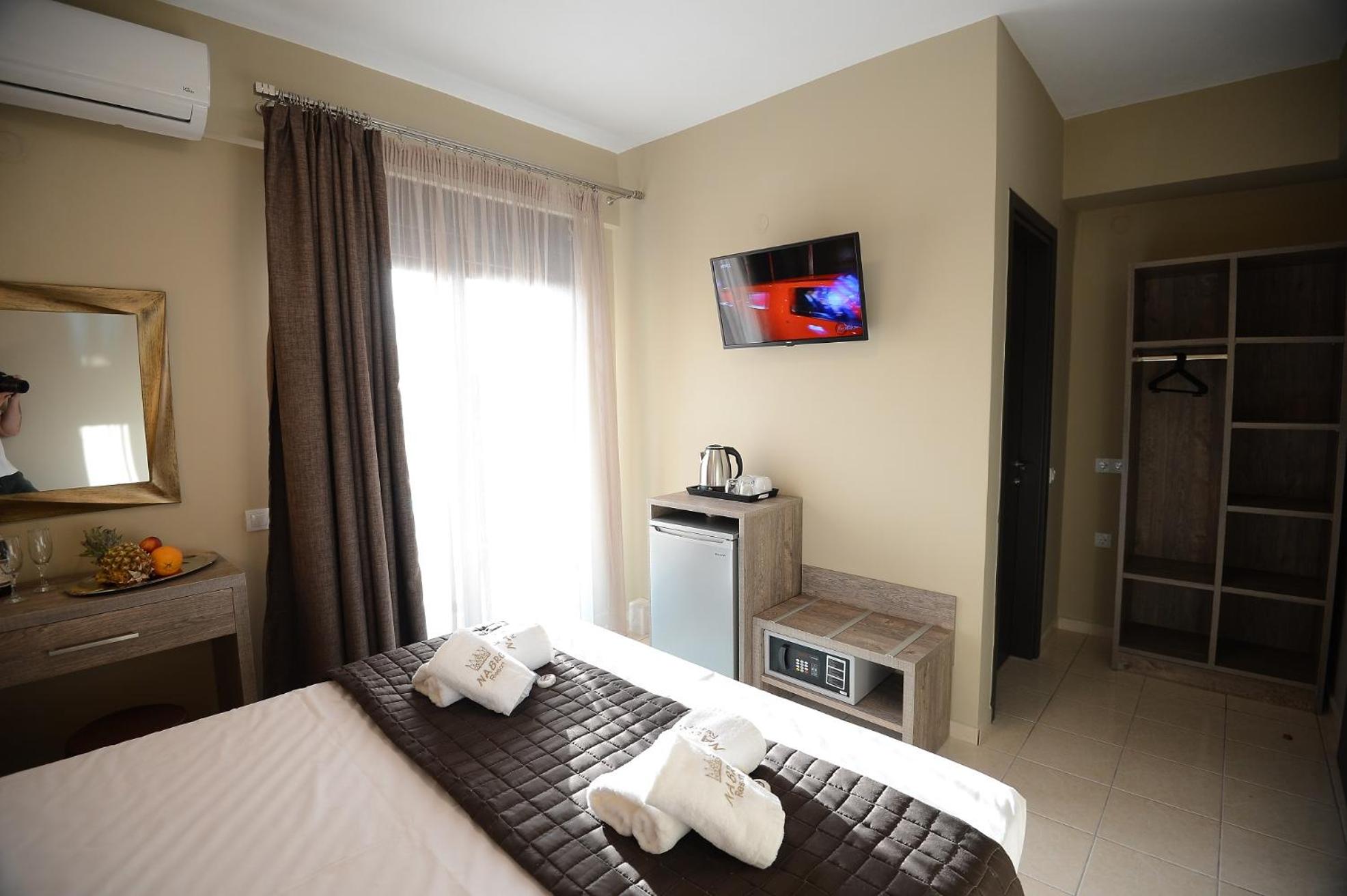 Double Room with Balcony photo 2