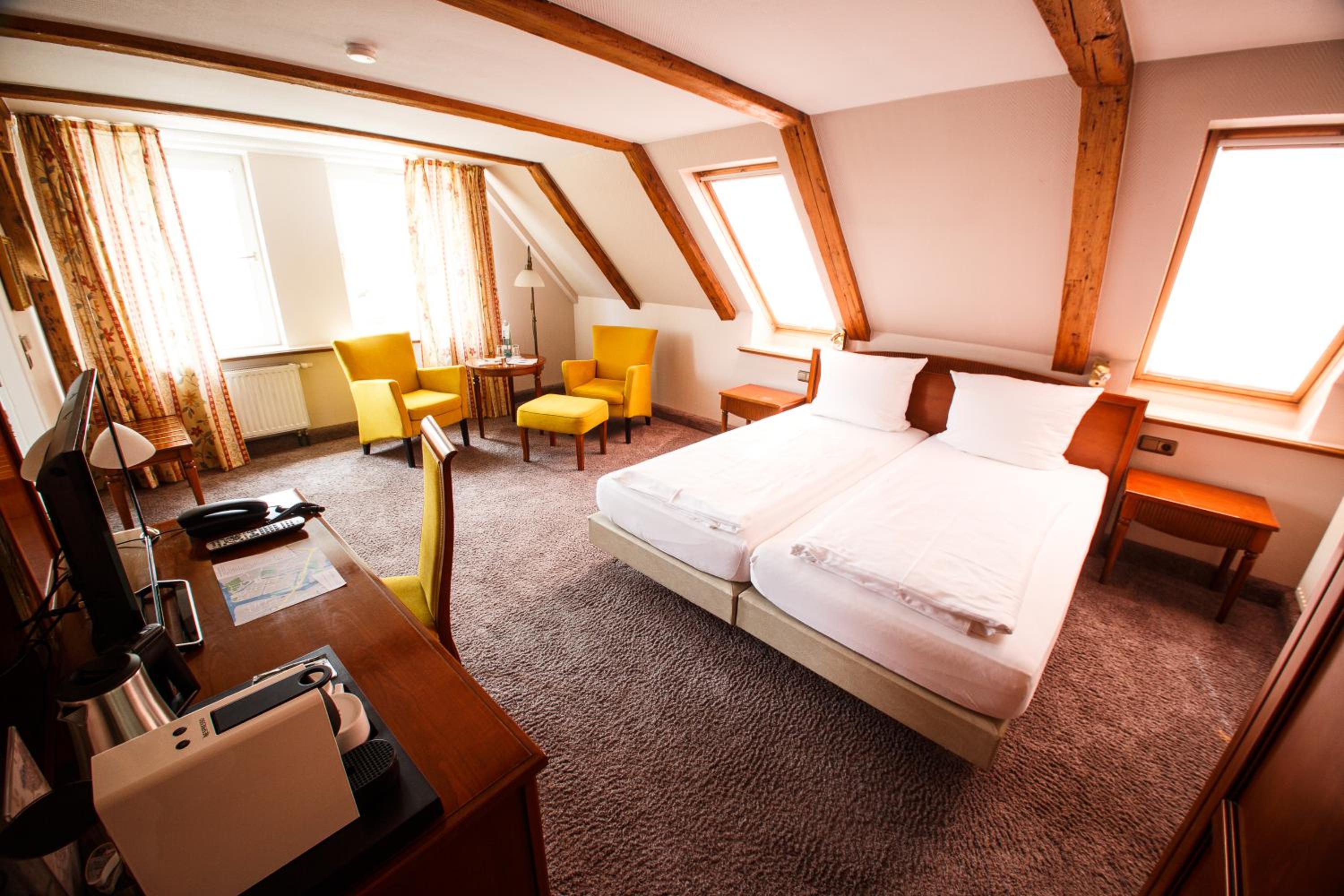 Superior Double Room - Photo 9
