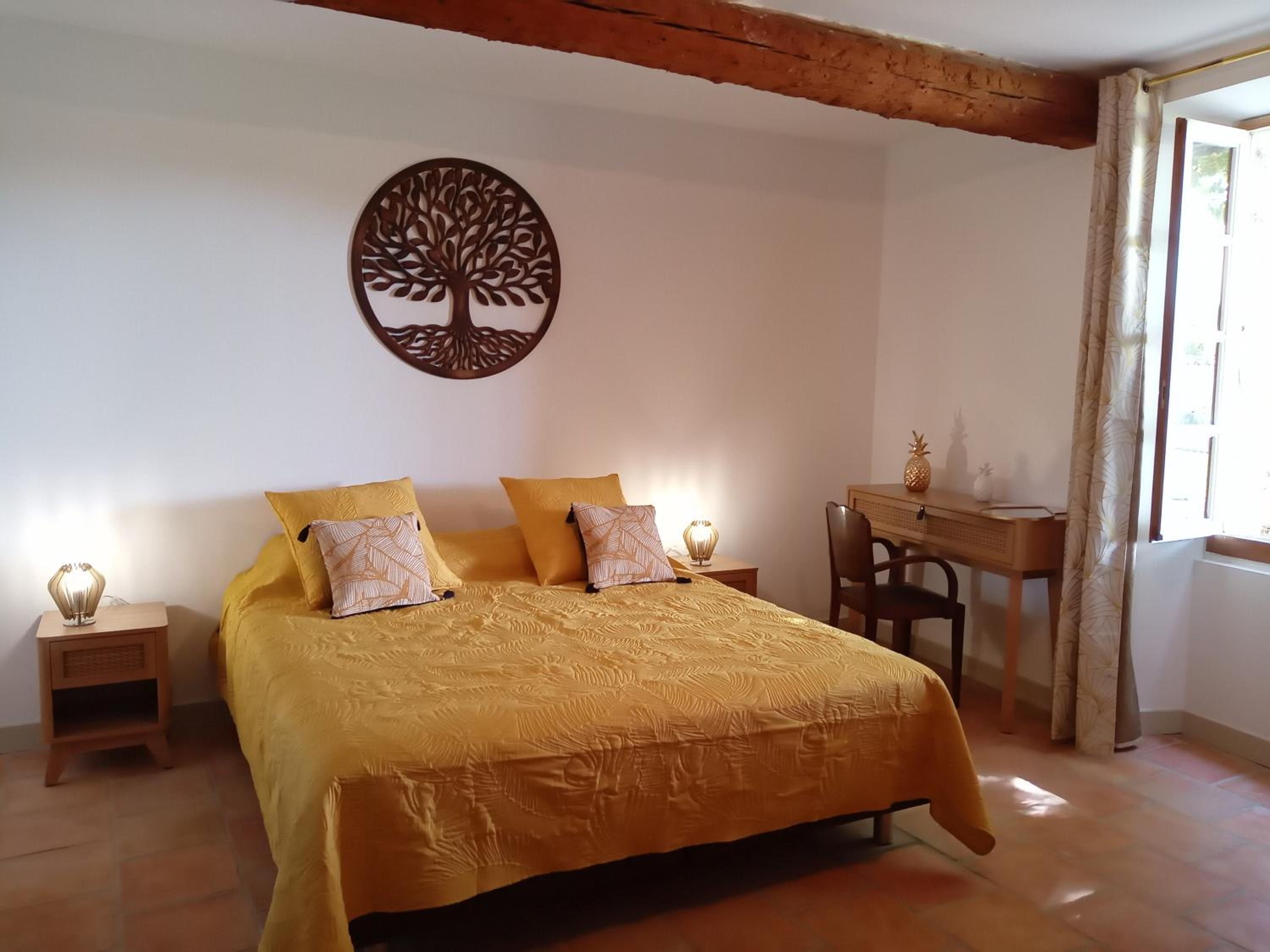 Double Room with Private Bathroom photo 3