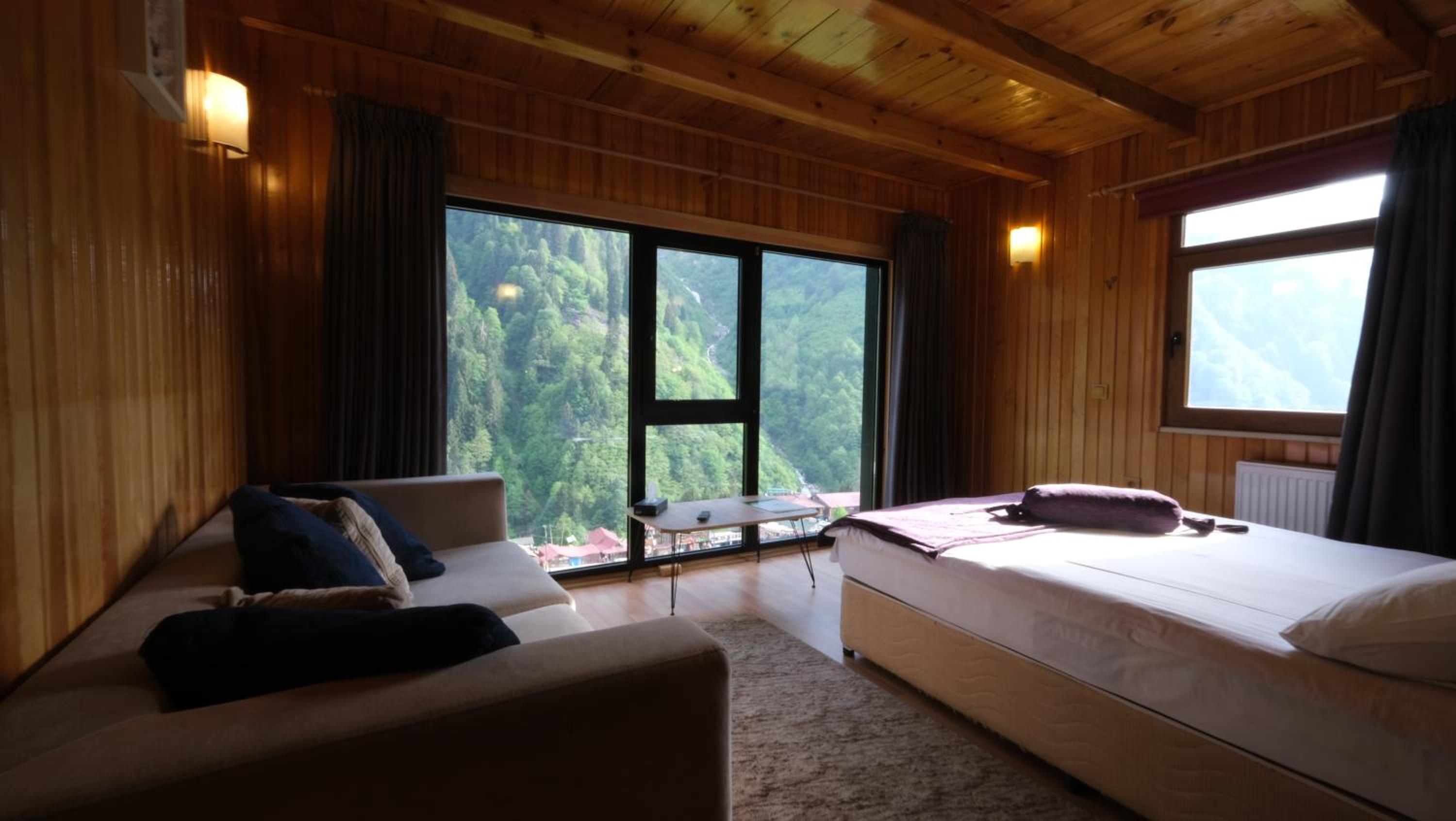 Standard Double Room with Waterfall View