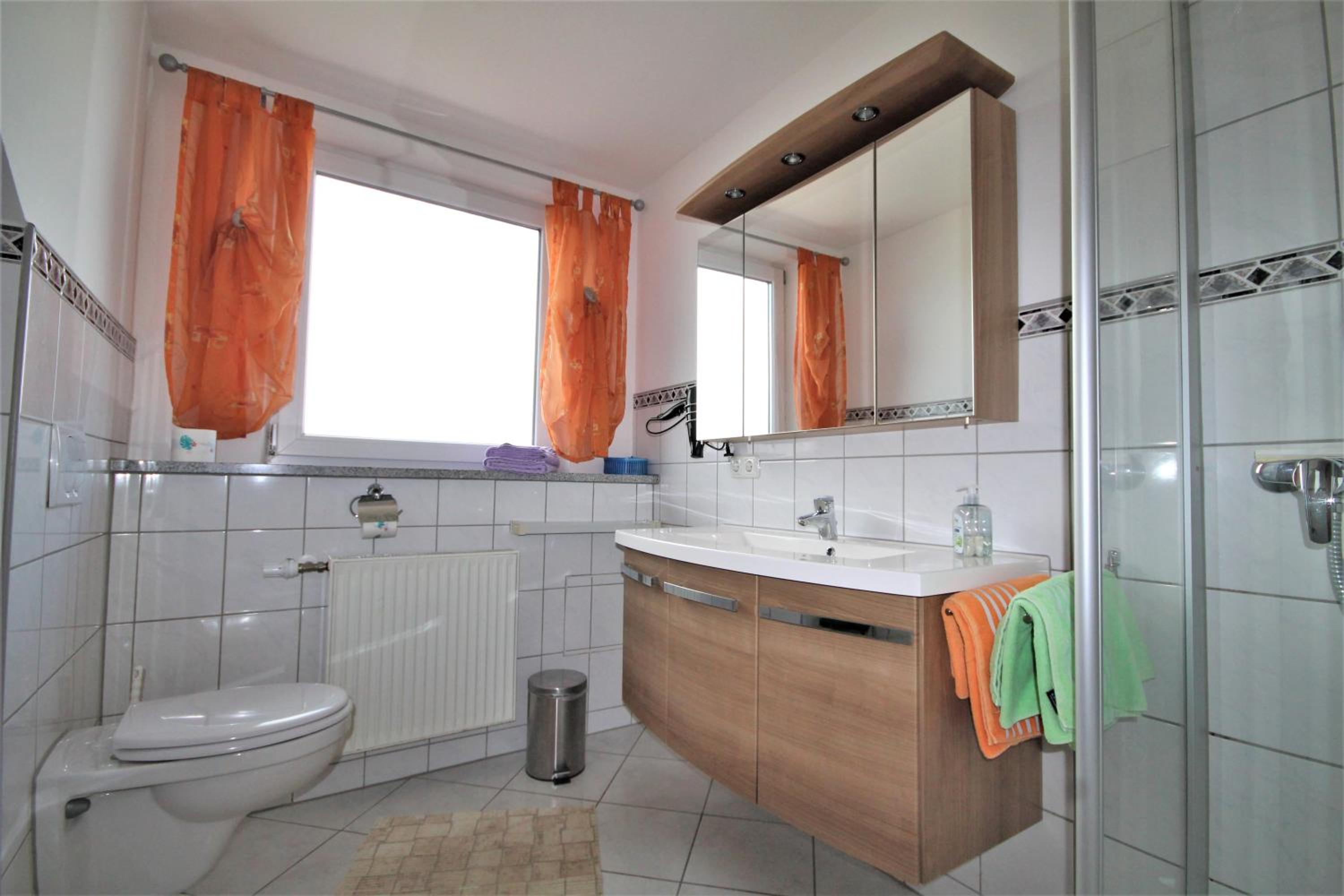 Apartment with Balcony photo 2