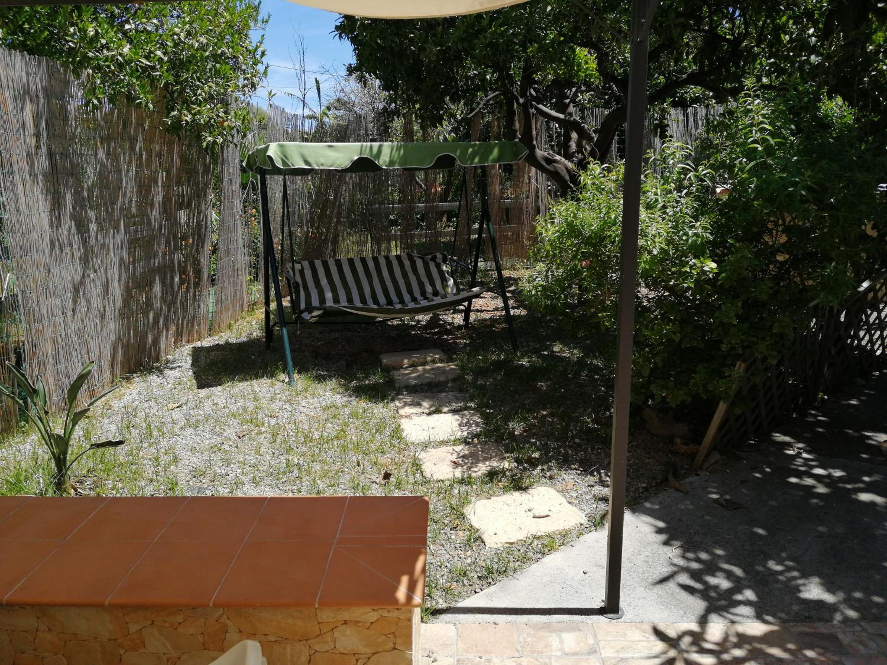 Villa with Garden View - Photo 49