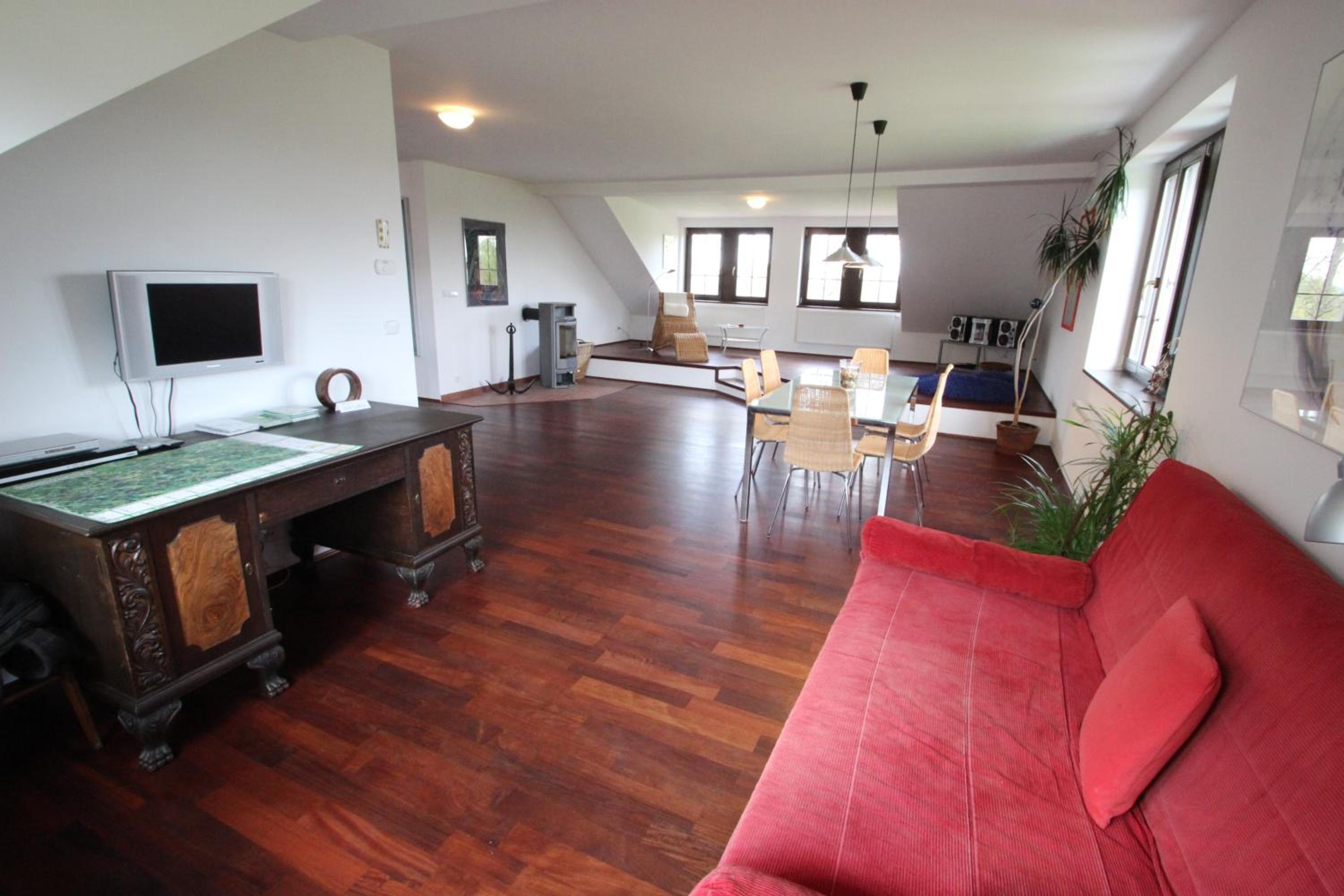 Apartment with Mountain View photo 1