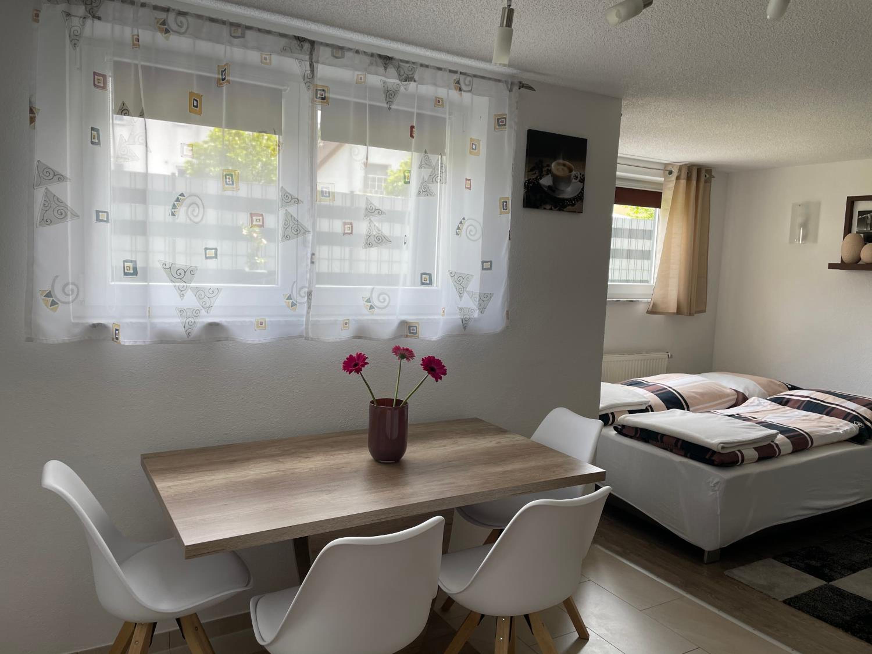 One-Bedroom Apartment - Photo 14