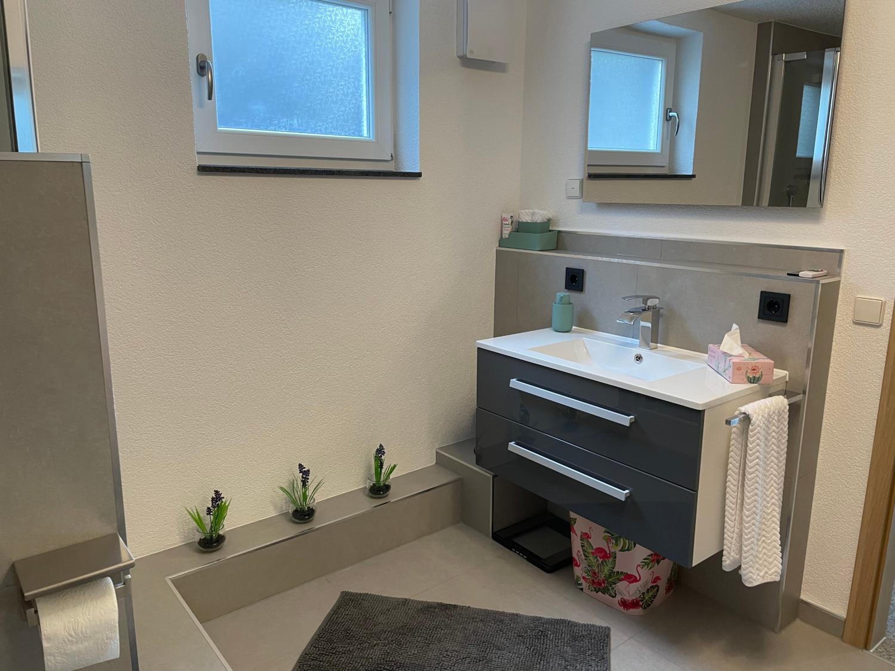 One-Bedroom Apartment - Photo 18