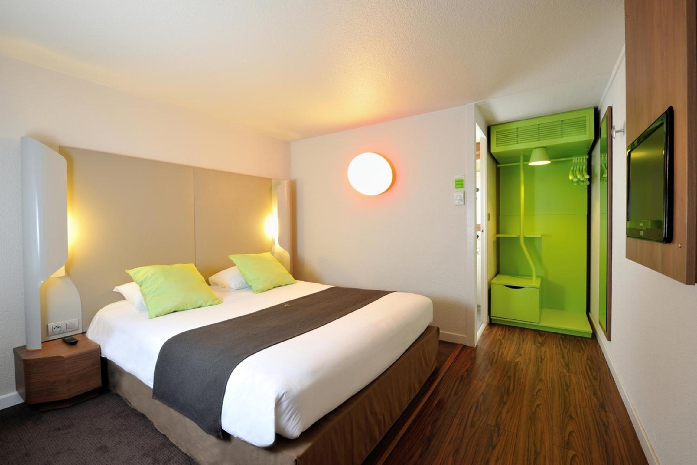 Standard Double Room - Photo 2