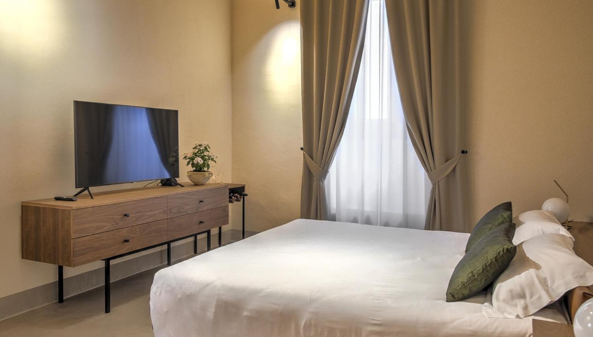 Superior King Room photo 3