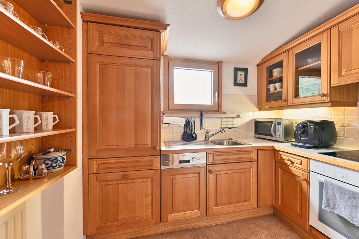 One-Bedroom Apartment - Photo 1
