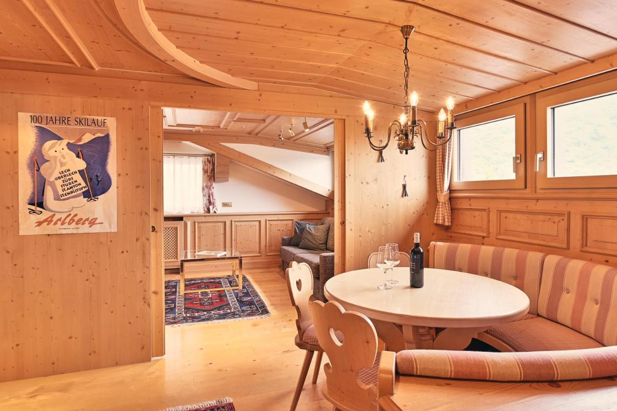 One-Bedroom Apartment - Photo 3