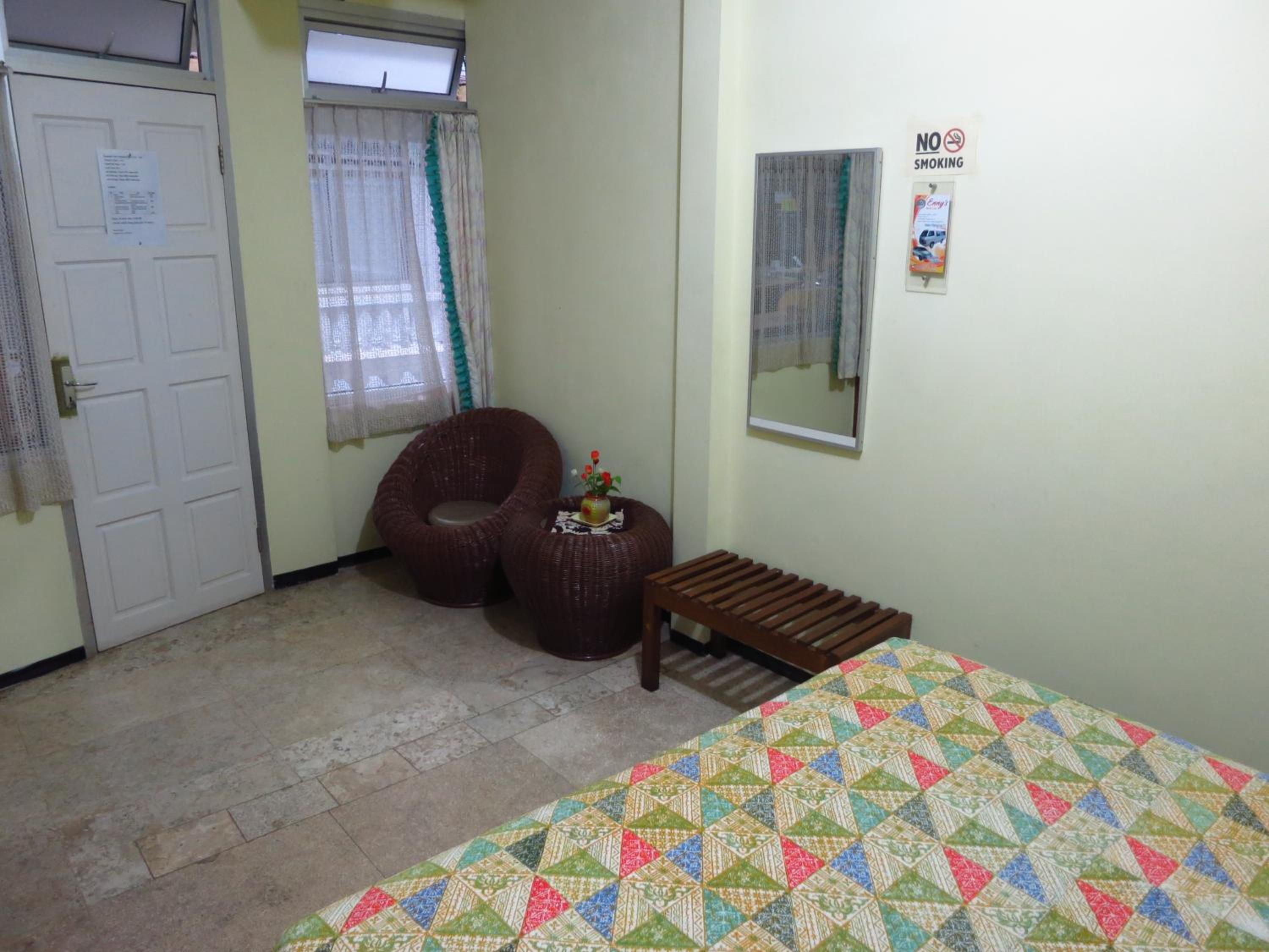 Standard Double or Twin Room - Photo 5