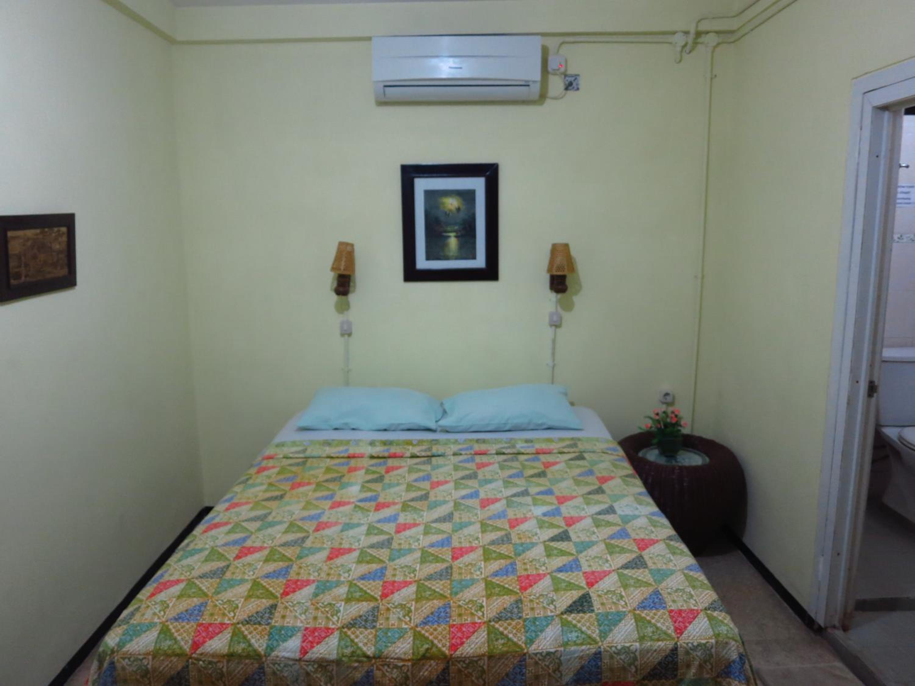 Standard Double or Twin Room - Photo 3