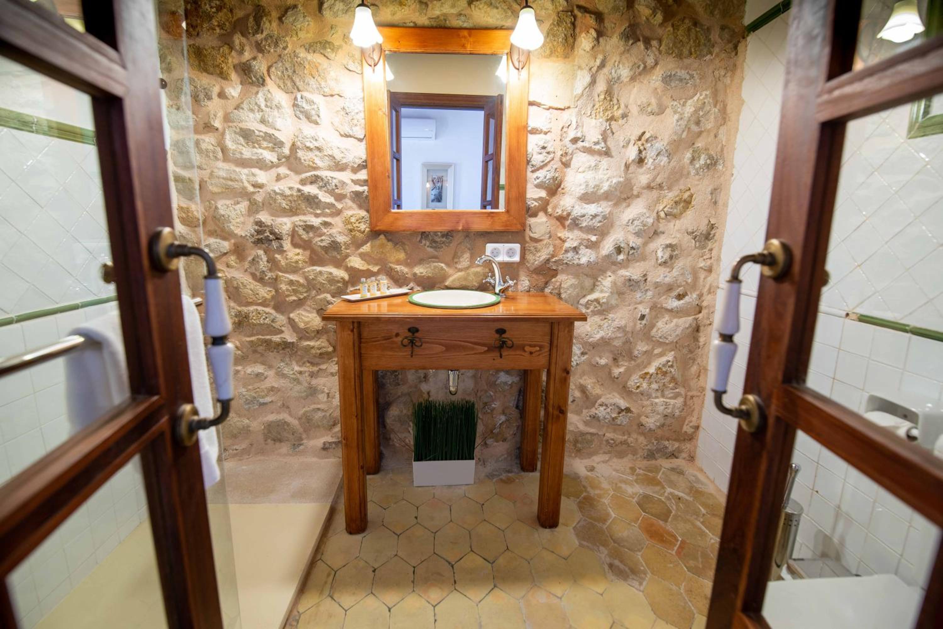 Double Room - Photo 4